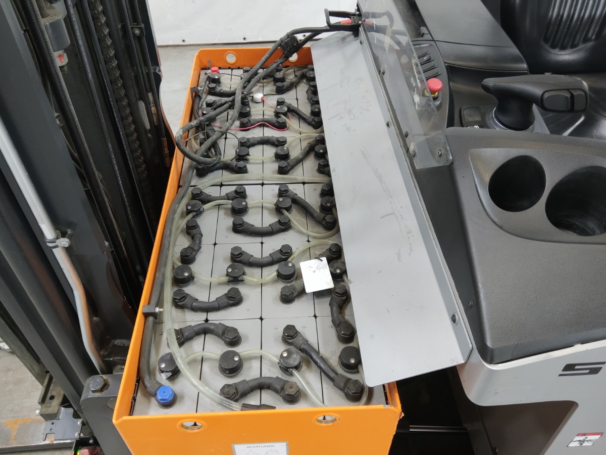 Still FM-X14 Schubmaststapler www.blackforxx.com