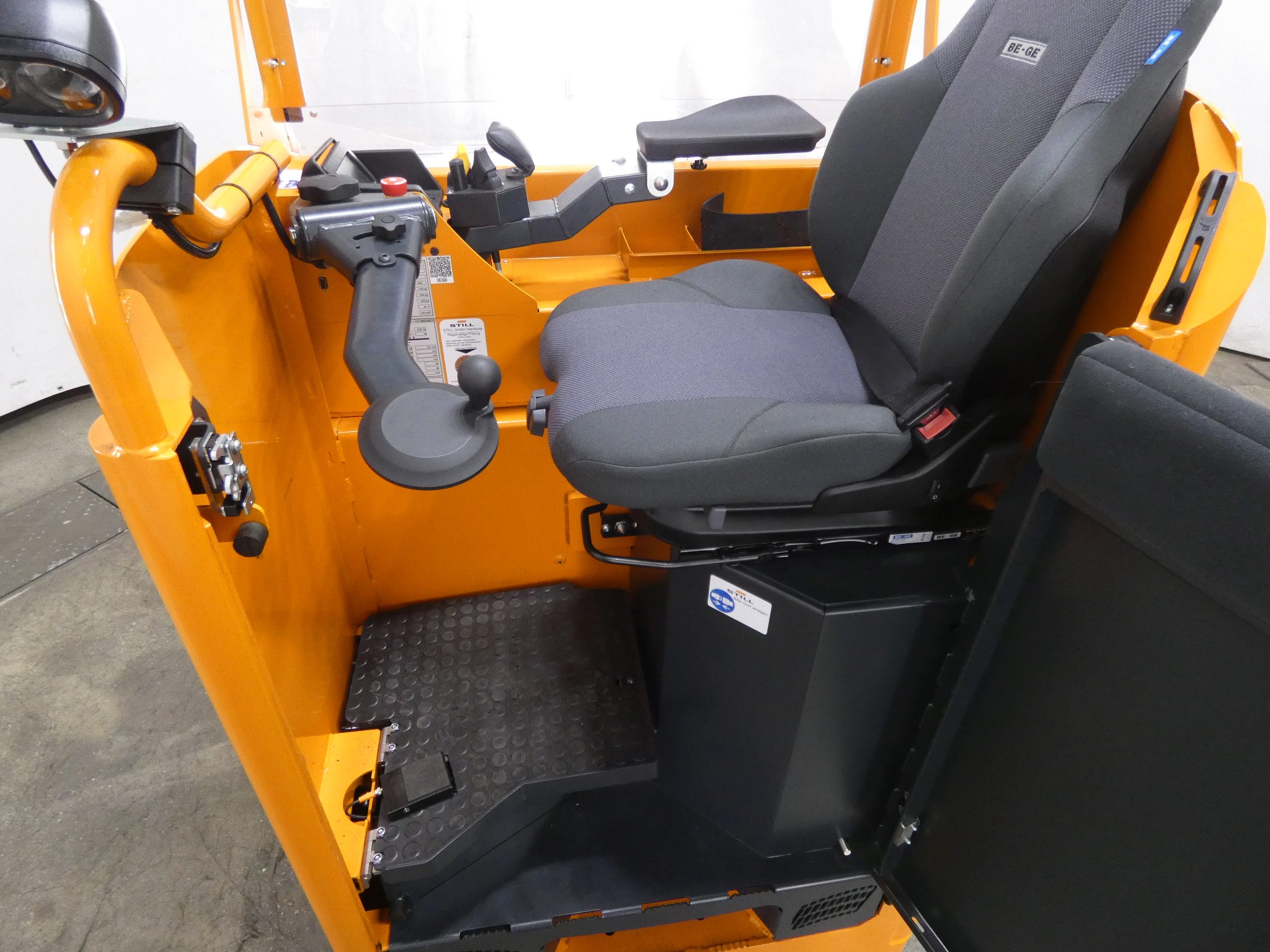 Actil WR33T/3600MM Transpallet elettrico www.blackforxx.com