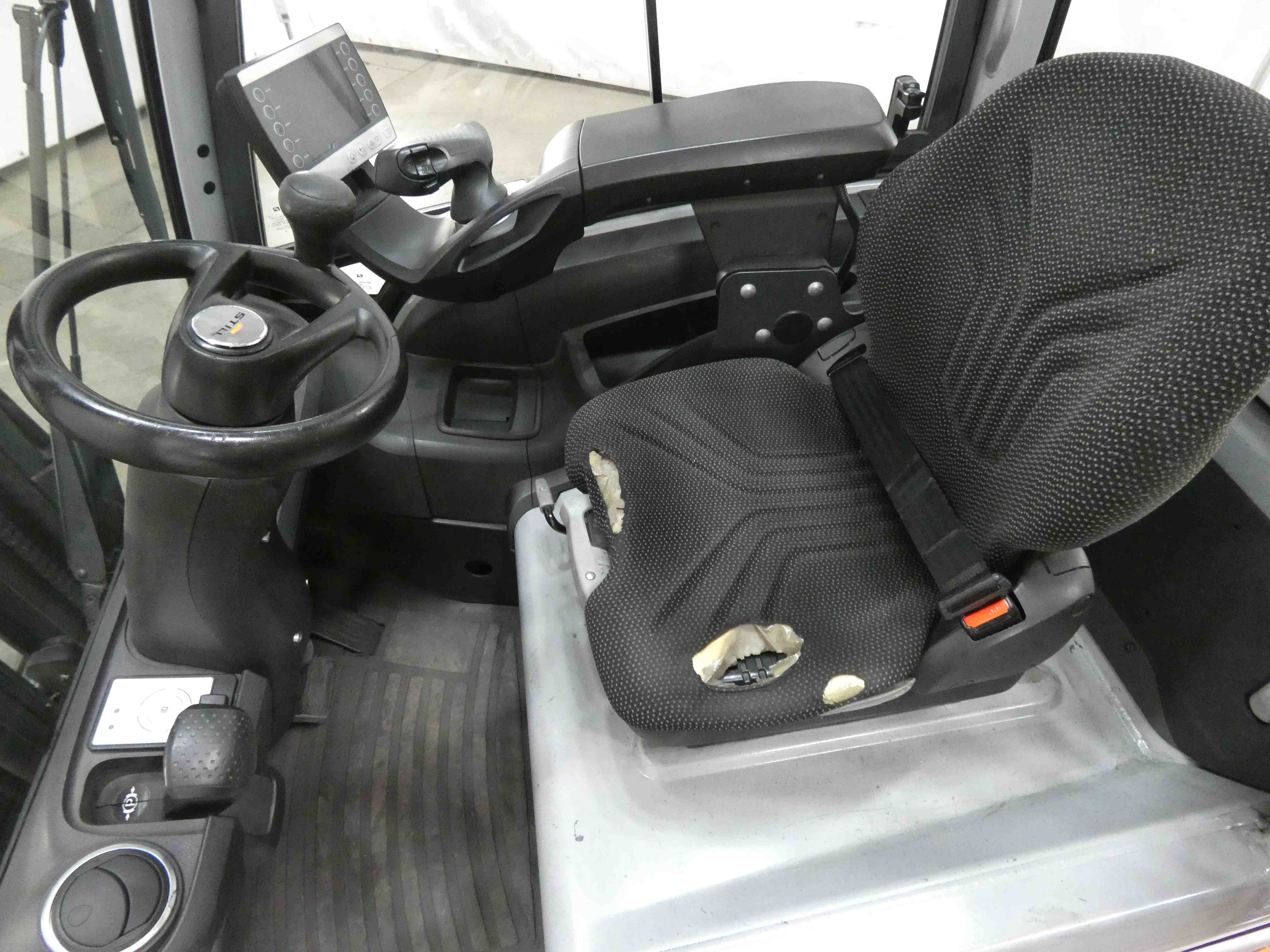 Still RX20-16C Elektro 3 Rad-Stapler www.blackforxx.com