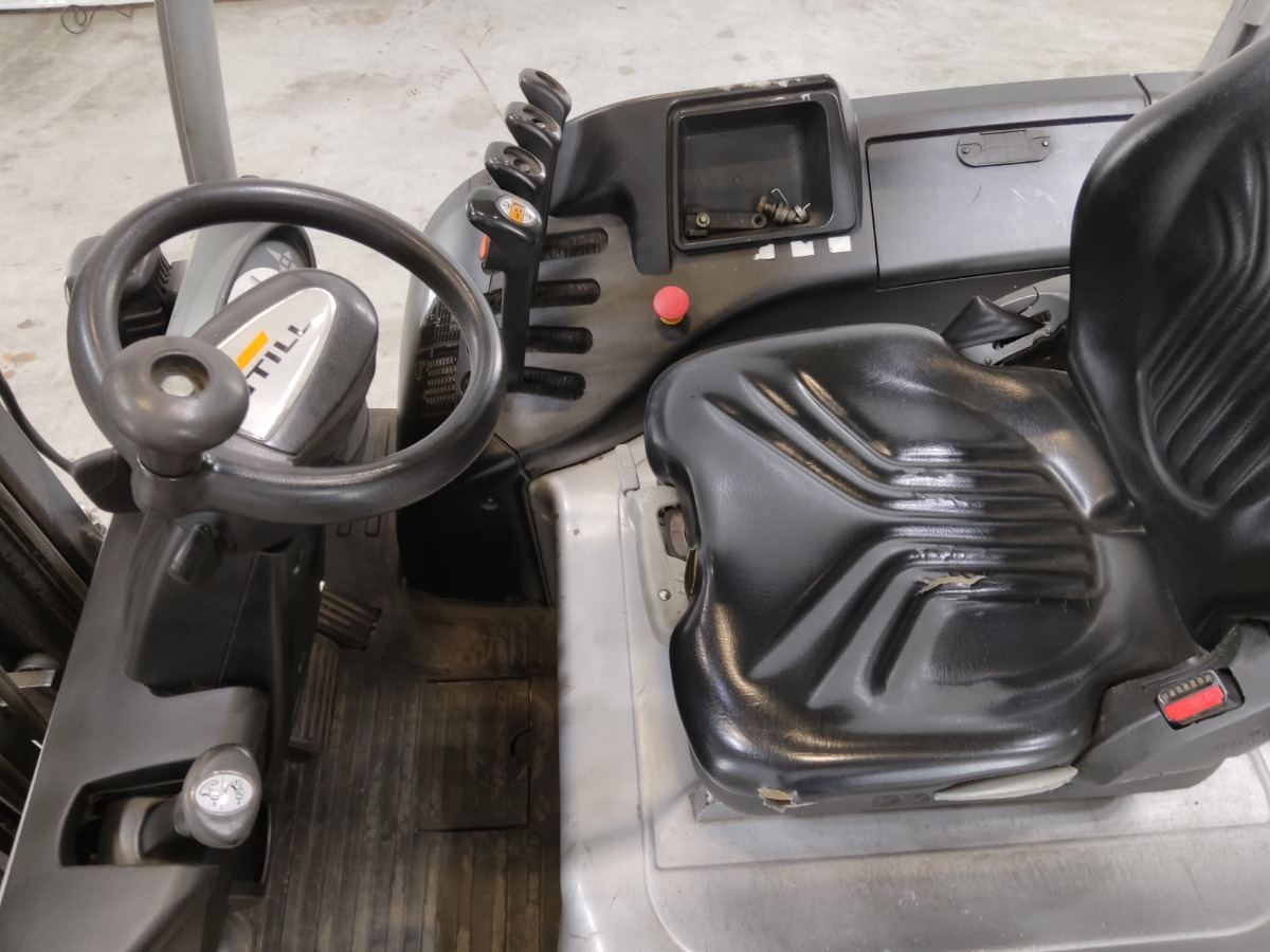 Still RX20-20 Elettrico 3 ruote www.blackforxx.com