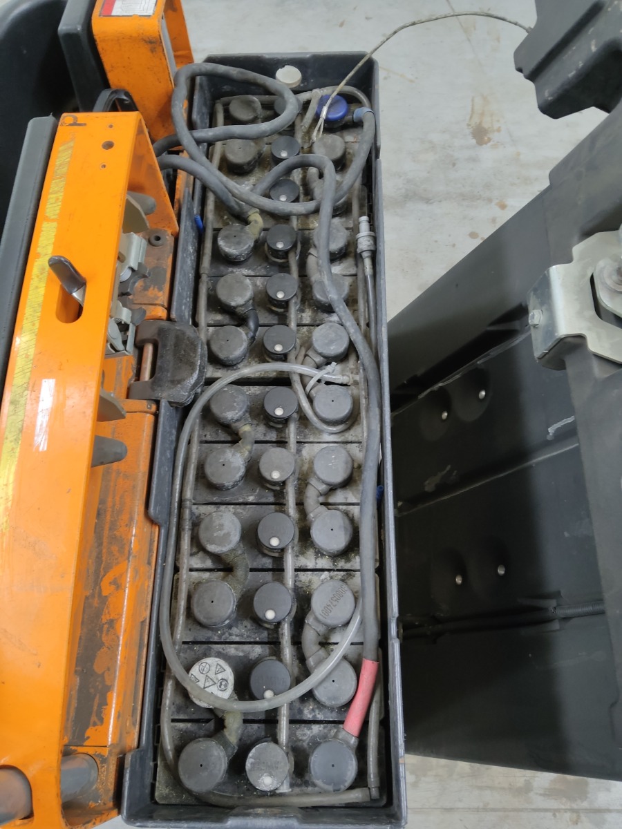 Still CX-T Tow Tractor www.blackforxx.com