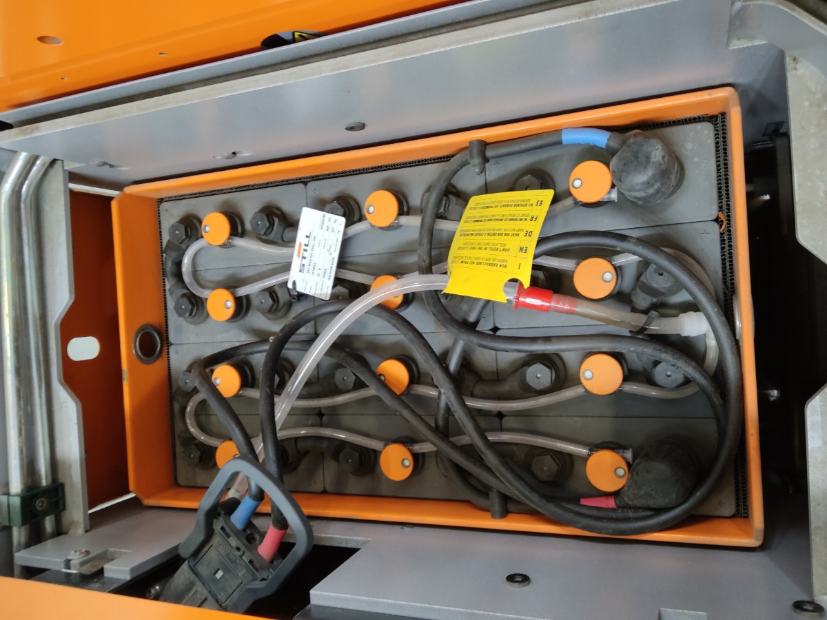 Still EK-X10 Hochhubkommissionierer www.blackforxx.com