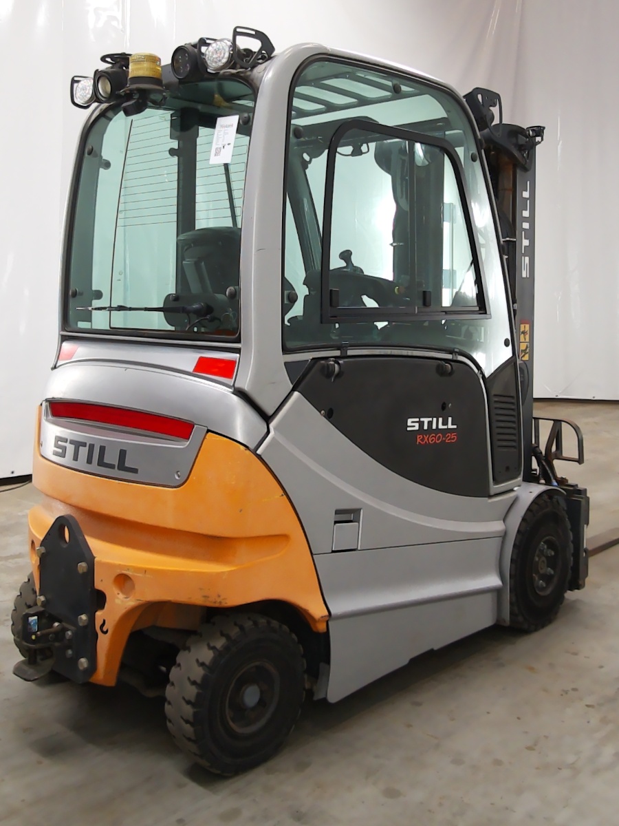 Still RX60-25 Elektryczny 4-kolowy www.blackforxx.com