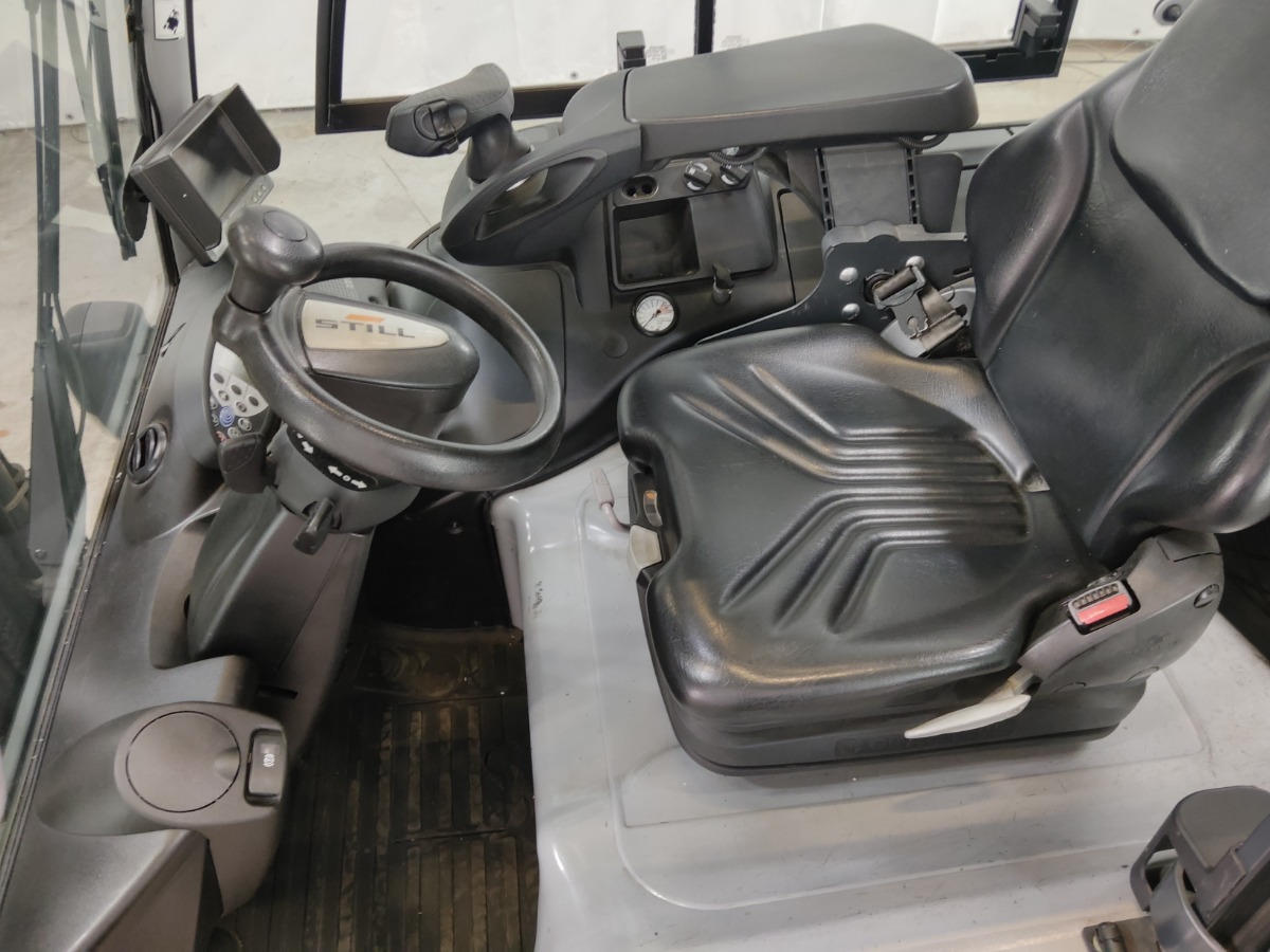 Still RX60-25 Elektryczny 4-kolowy www.blackforxx.com