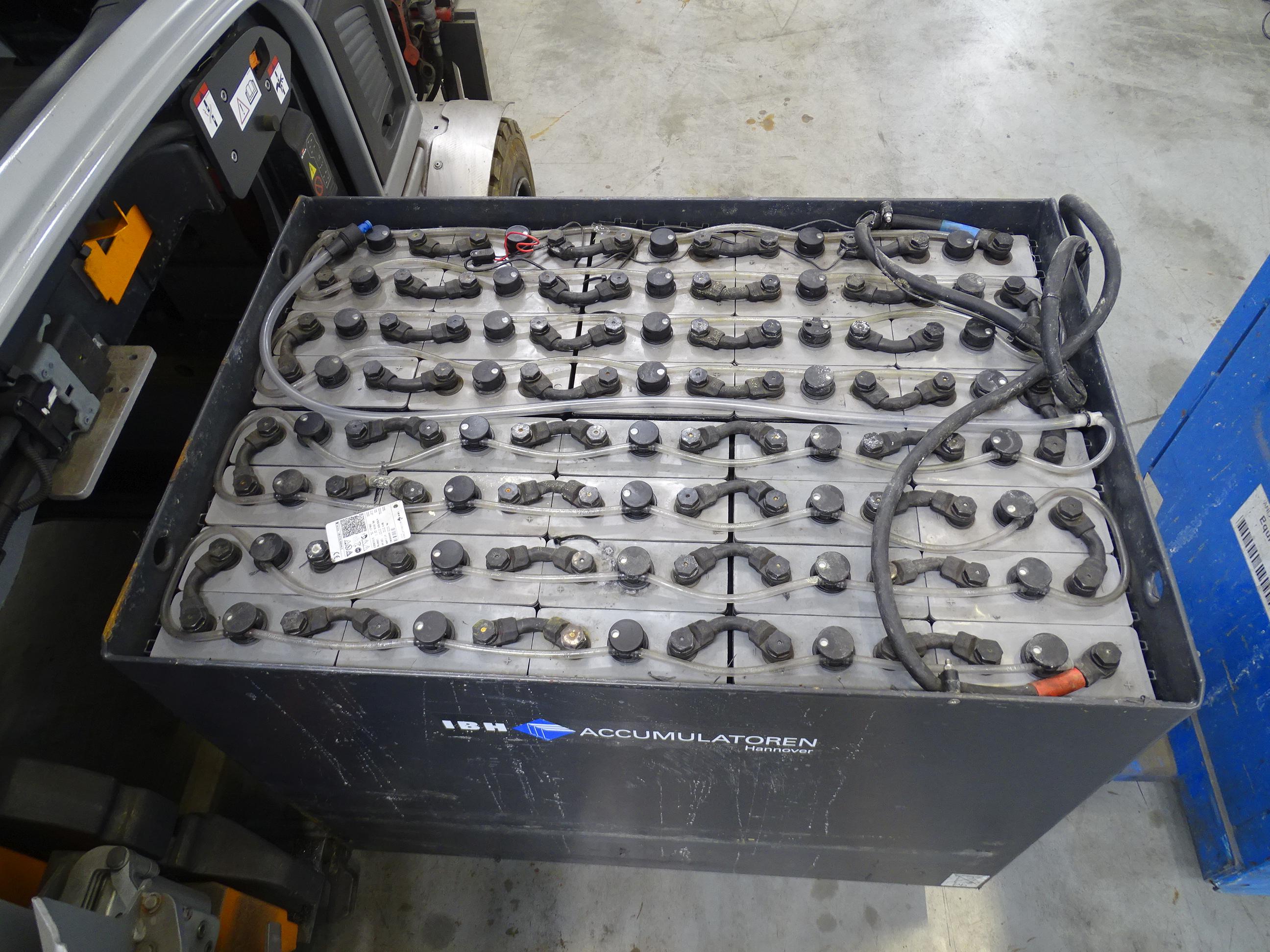 Still RX60-35 El�ctrica de 4 ruedas www.blackforxx.com