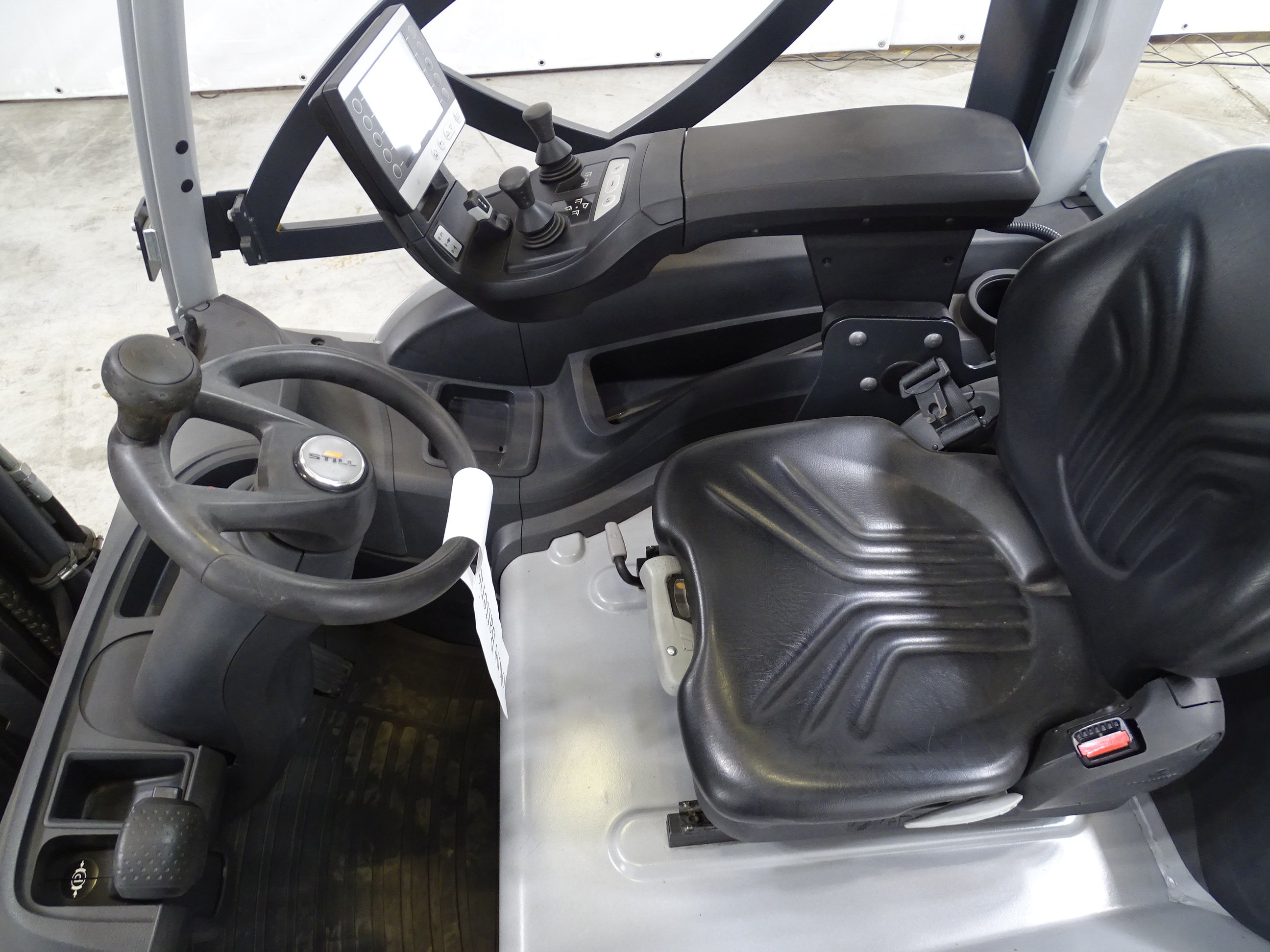 Still RX20-18 Elektro 3 Rad-Stapler www.blackforxx.com