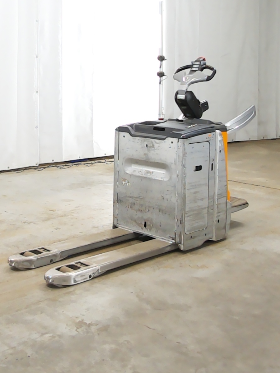 Still EXH-SF20 Electric Pallet Truck www.blackforxx.com