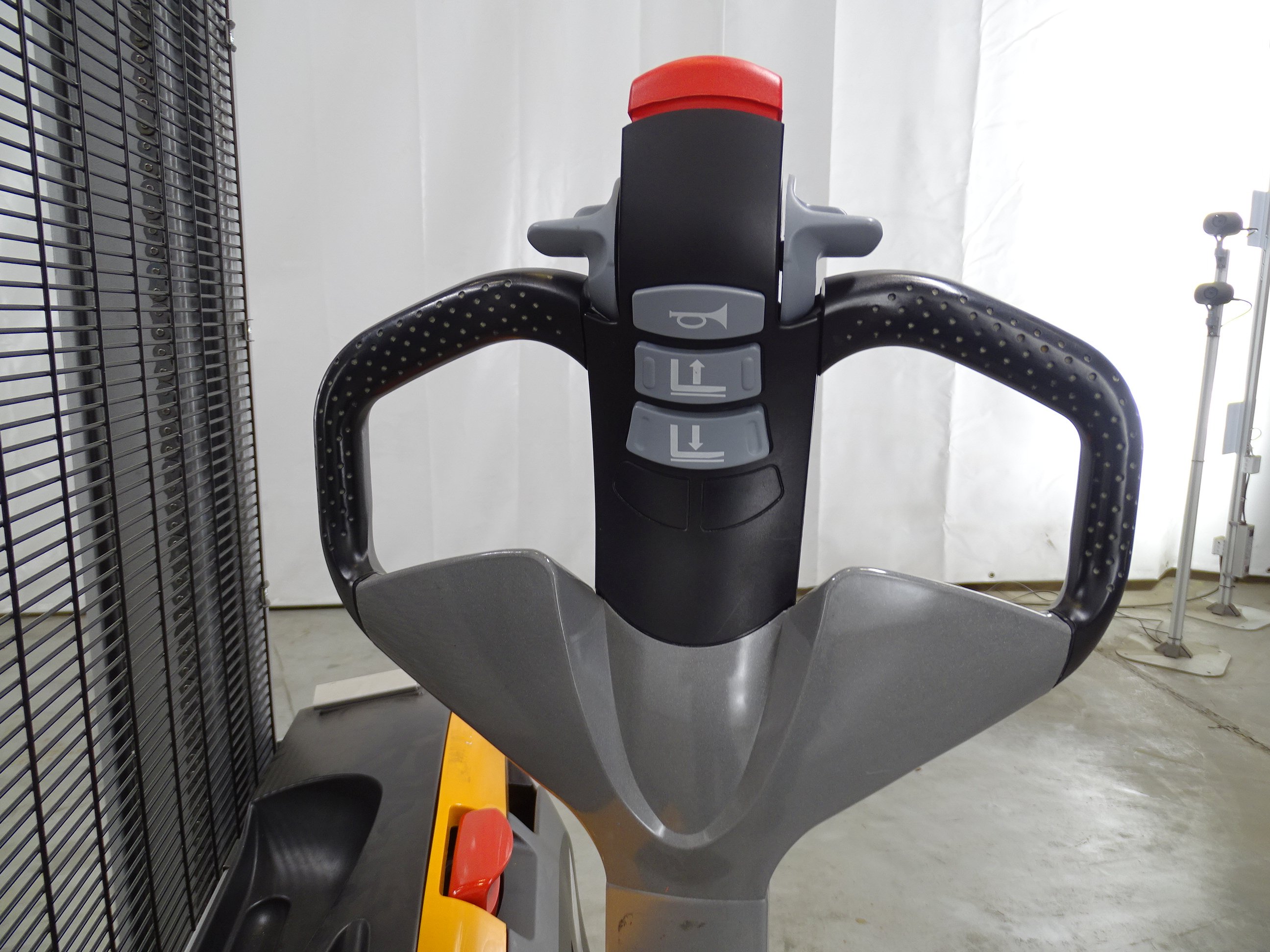 Still EXV12 Stapelaar www.blackforxx.com