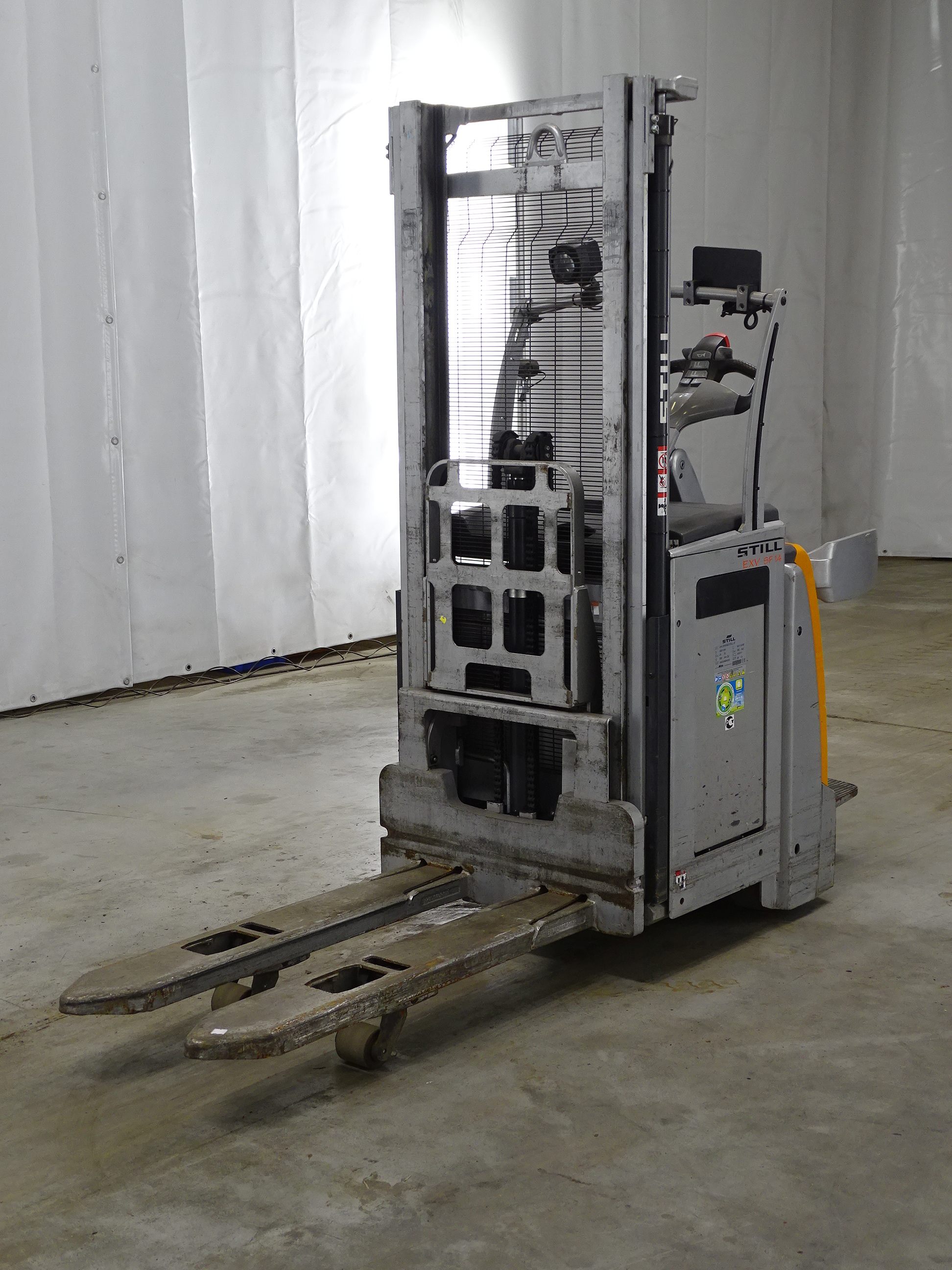 Still EXV-SF14I Apilador el�ctrico www.blackforxx.com