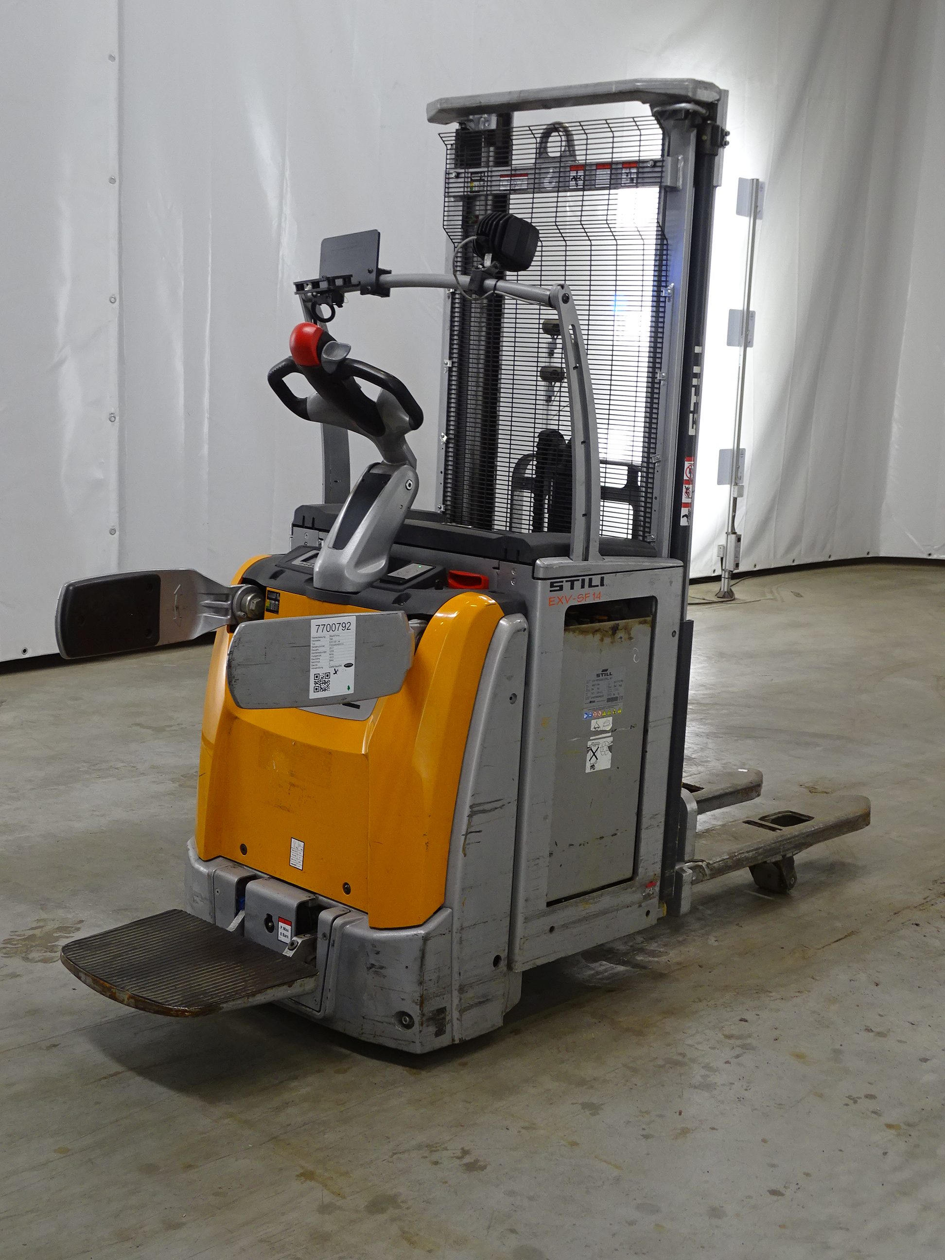 Still EXV-SF14I Apilador el�ctrico www.blackforxx.com