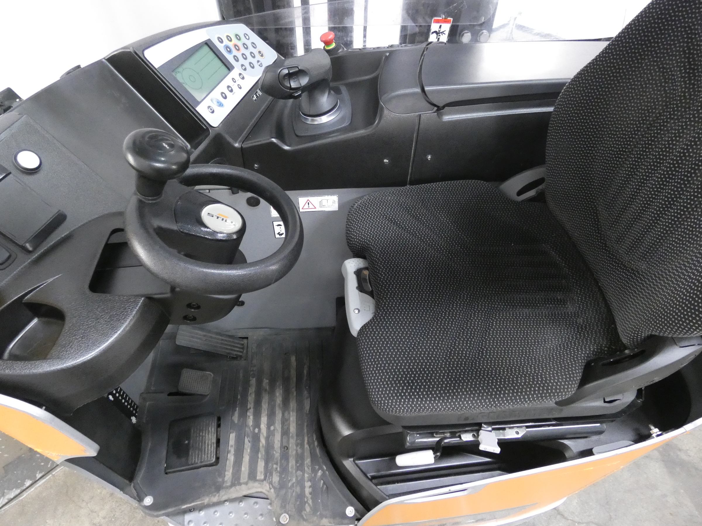 Still FM-X17 Schubmaststapler www.blackforxx.com