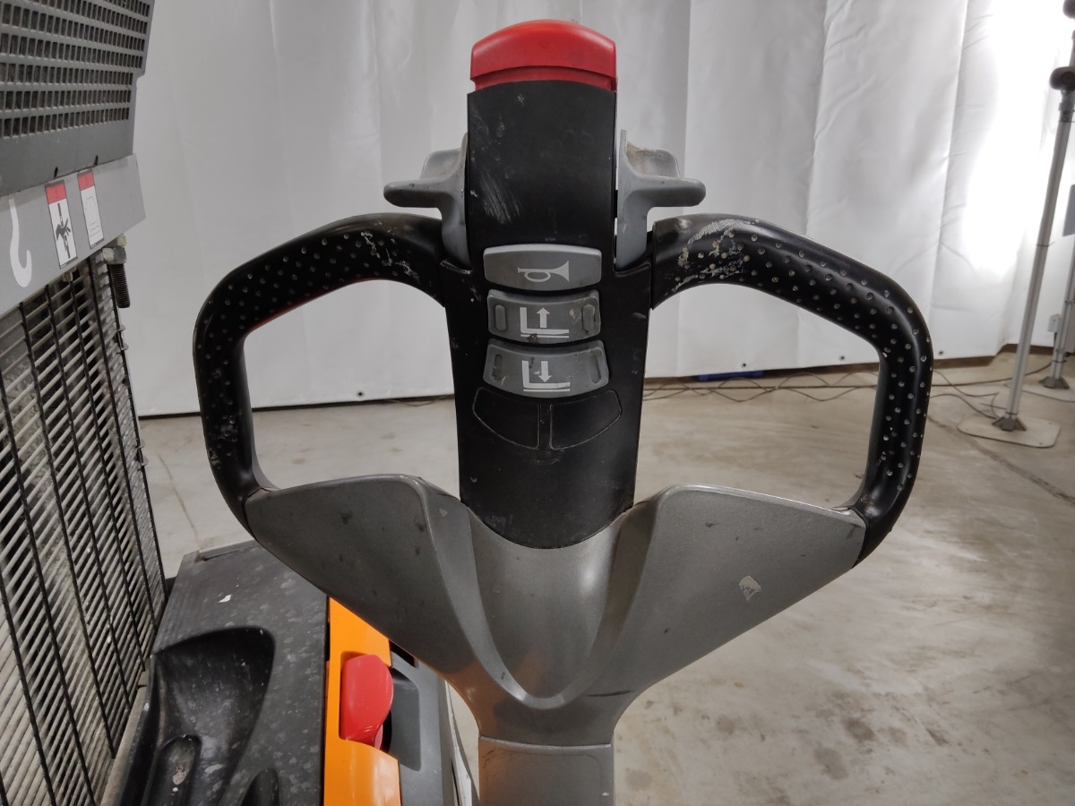 Still EXV12 Stapelaar www.blackforxx.com