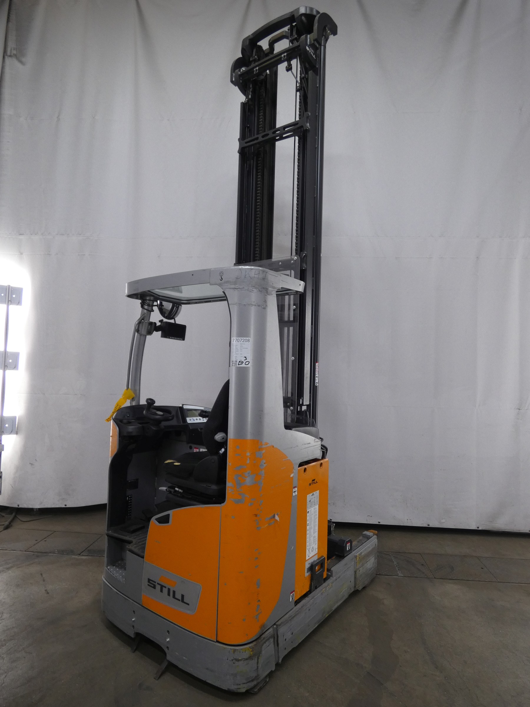 Still FM-X17/SONDER Carrello retrattile www.blackforxx.com