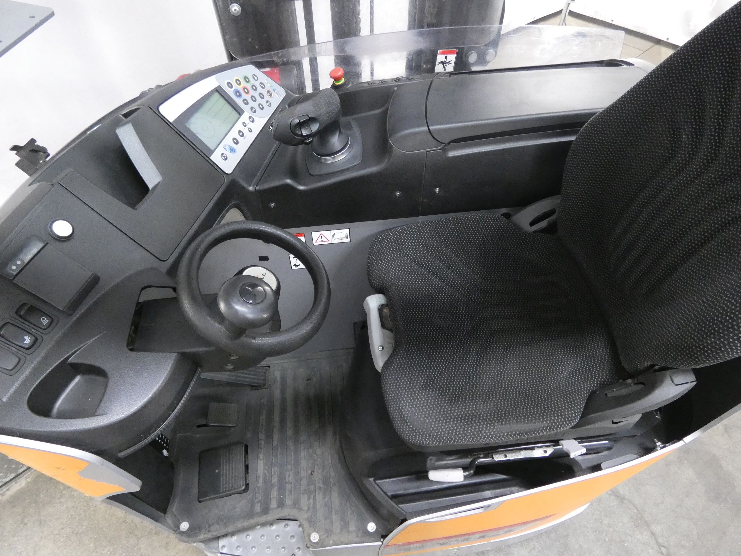 Still FM-X17/SONDER W�zek z wysuwanym  masztem www.blackforxx.com