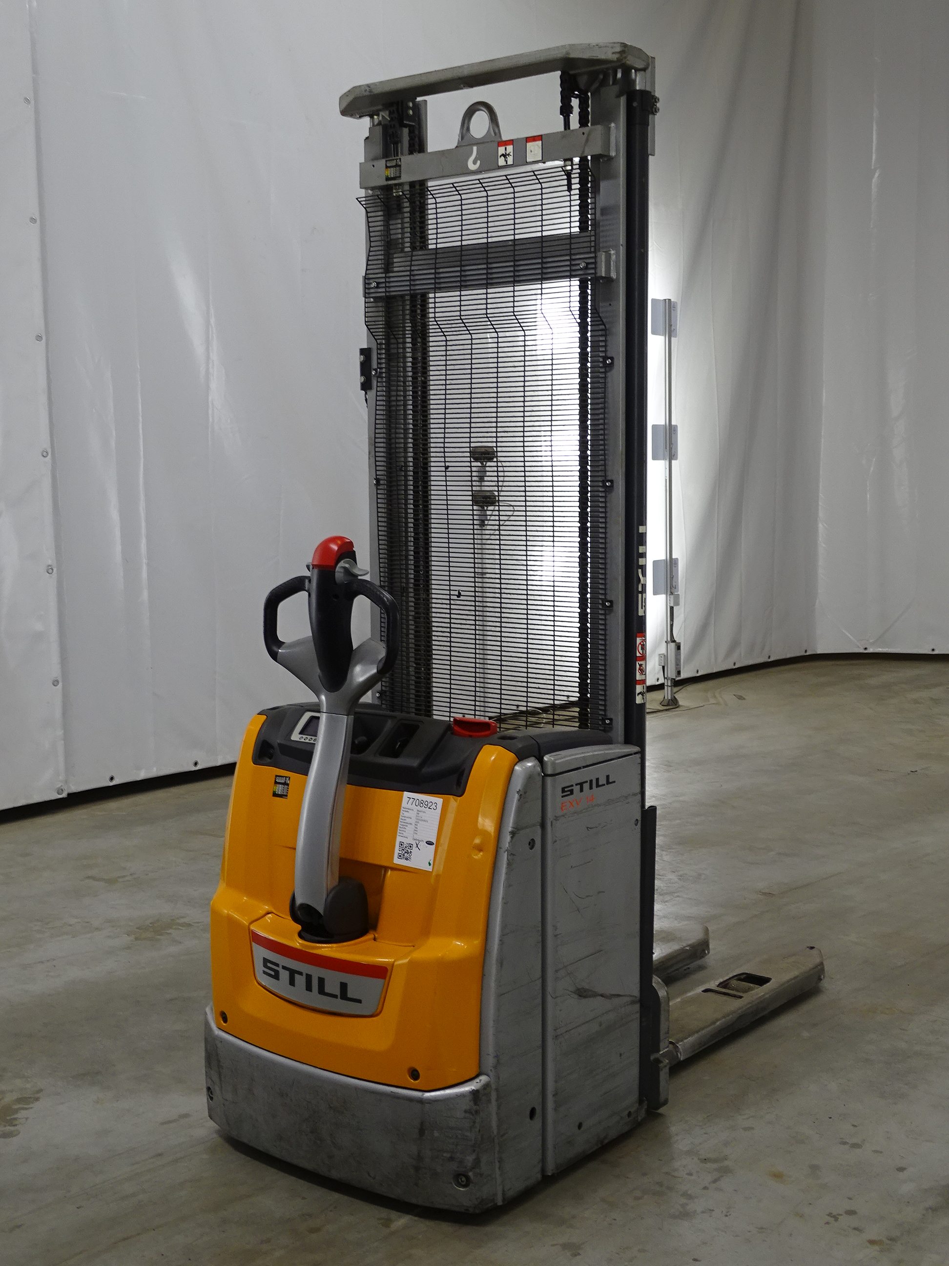 Still EXV14 Porta-paletes de alta eleva��o www.blackforxx.com