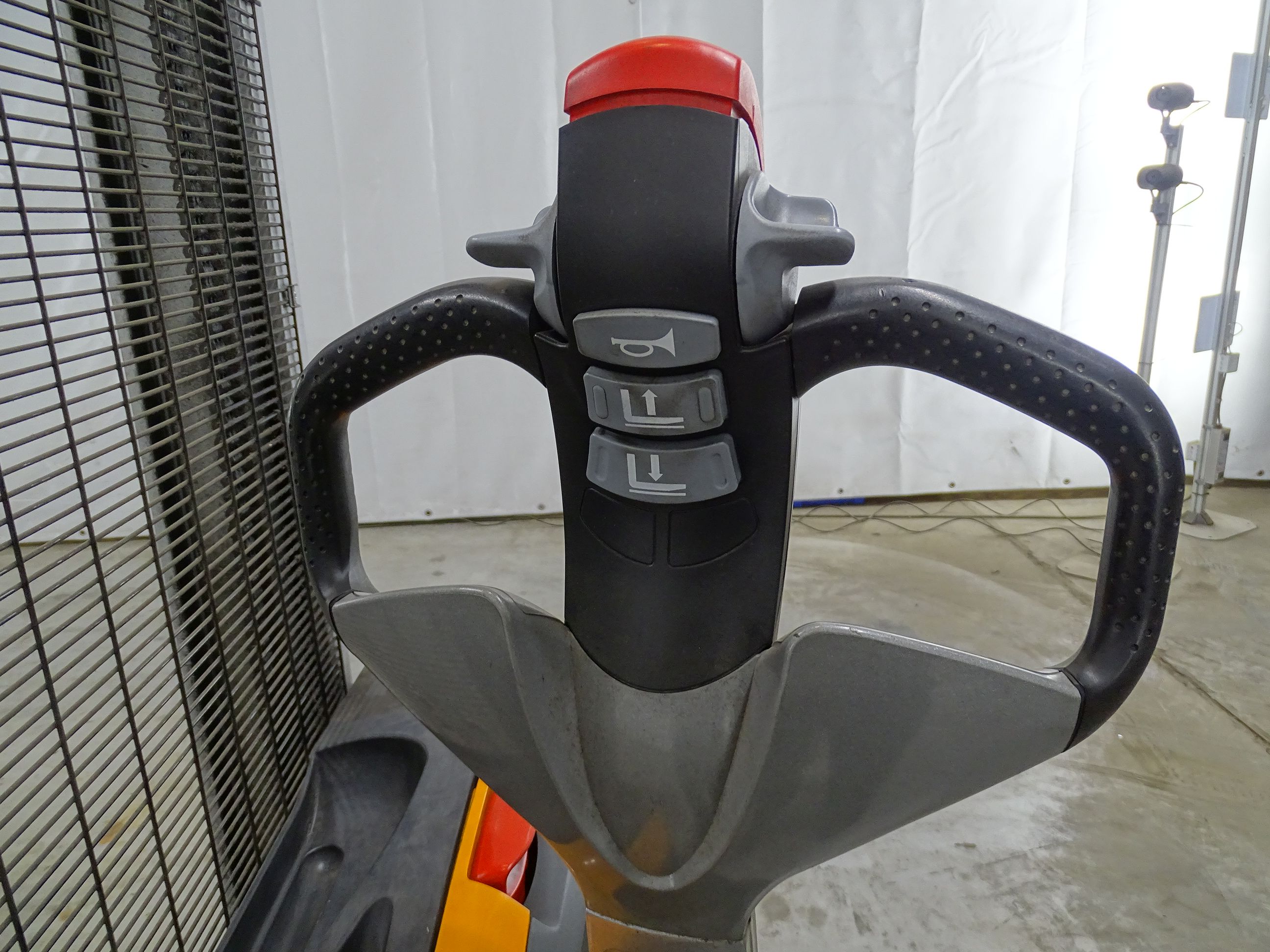 Still EXV12 Stapelaar www.blackforxx.com