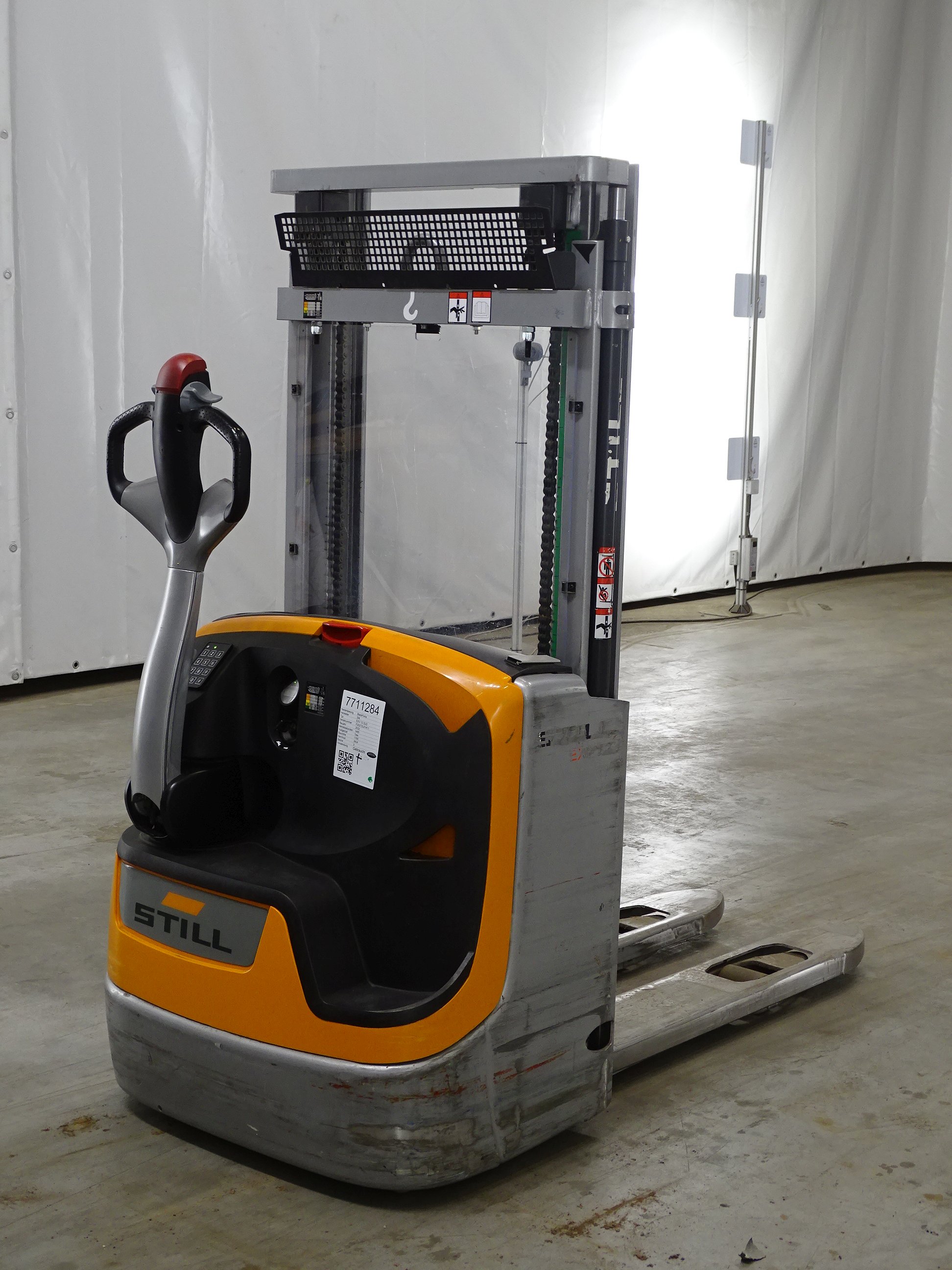 Still EXV12 Stapelaar www.blackforxx.com