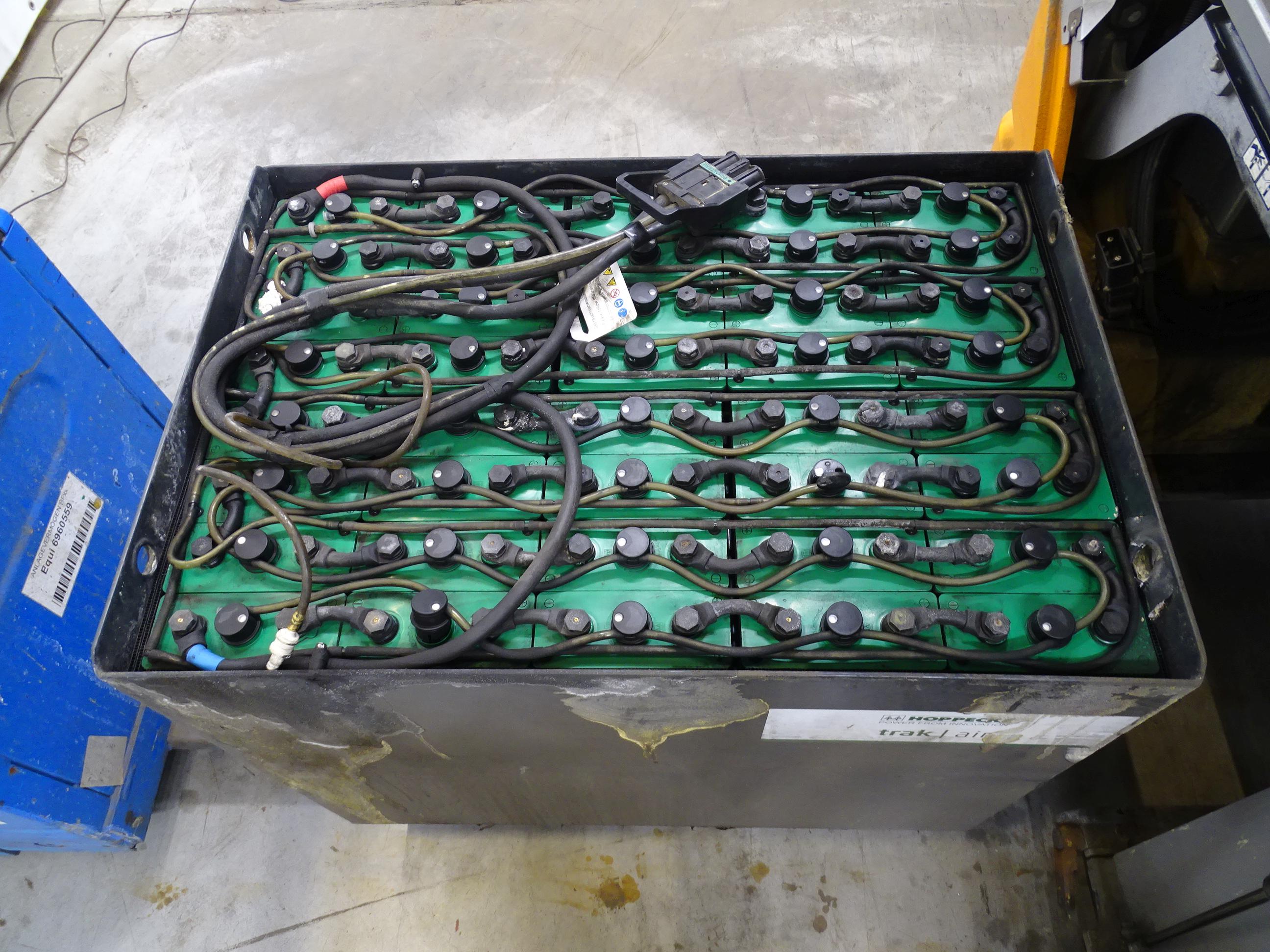 Still RX60-30 Elektryczny 4-kolowy www.blackforxx.com