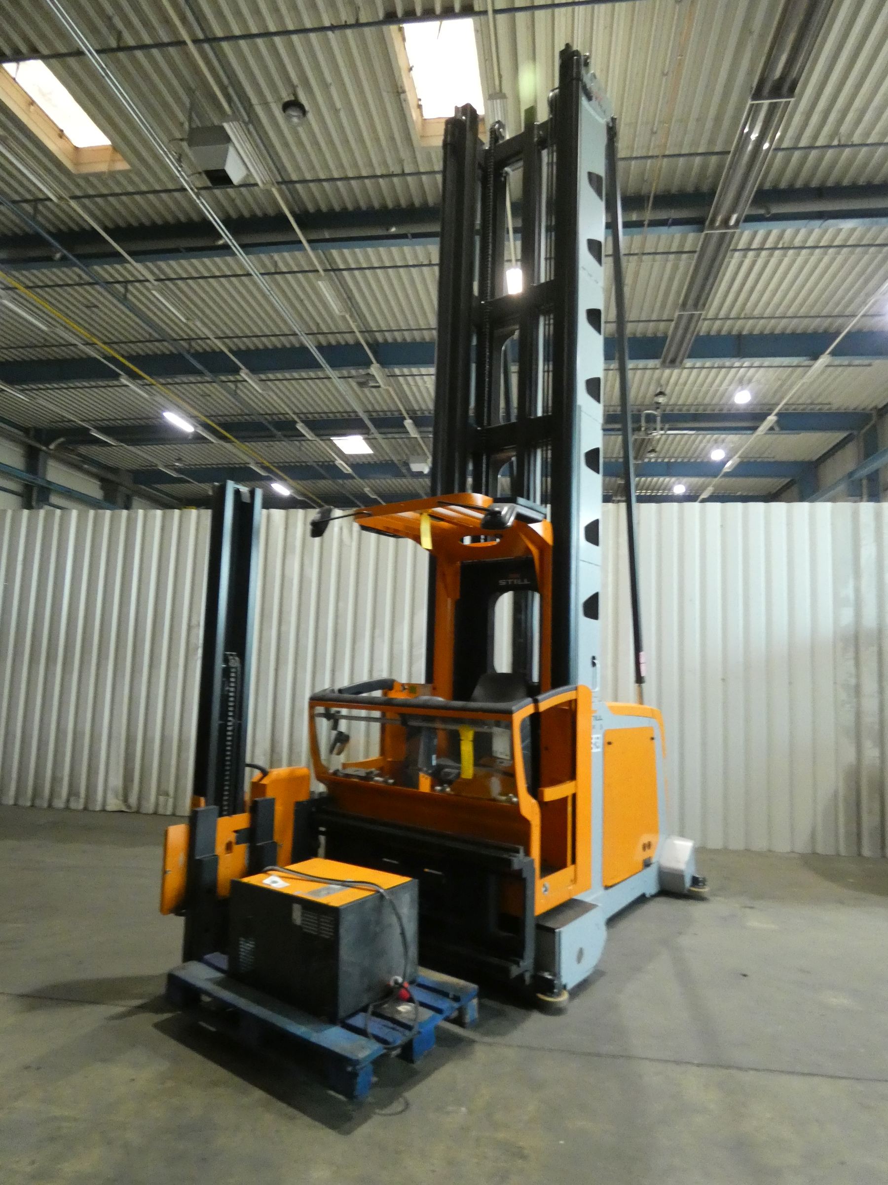 Still MX-X Hochhubkommissionierer www.blackforxx.com