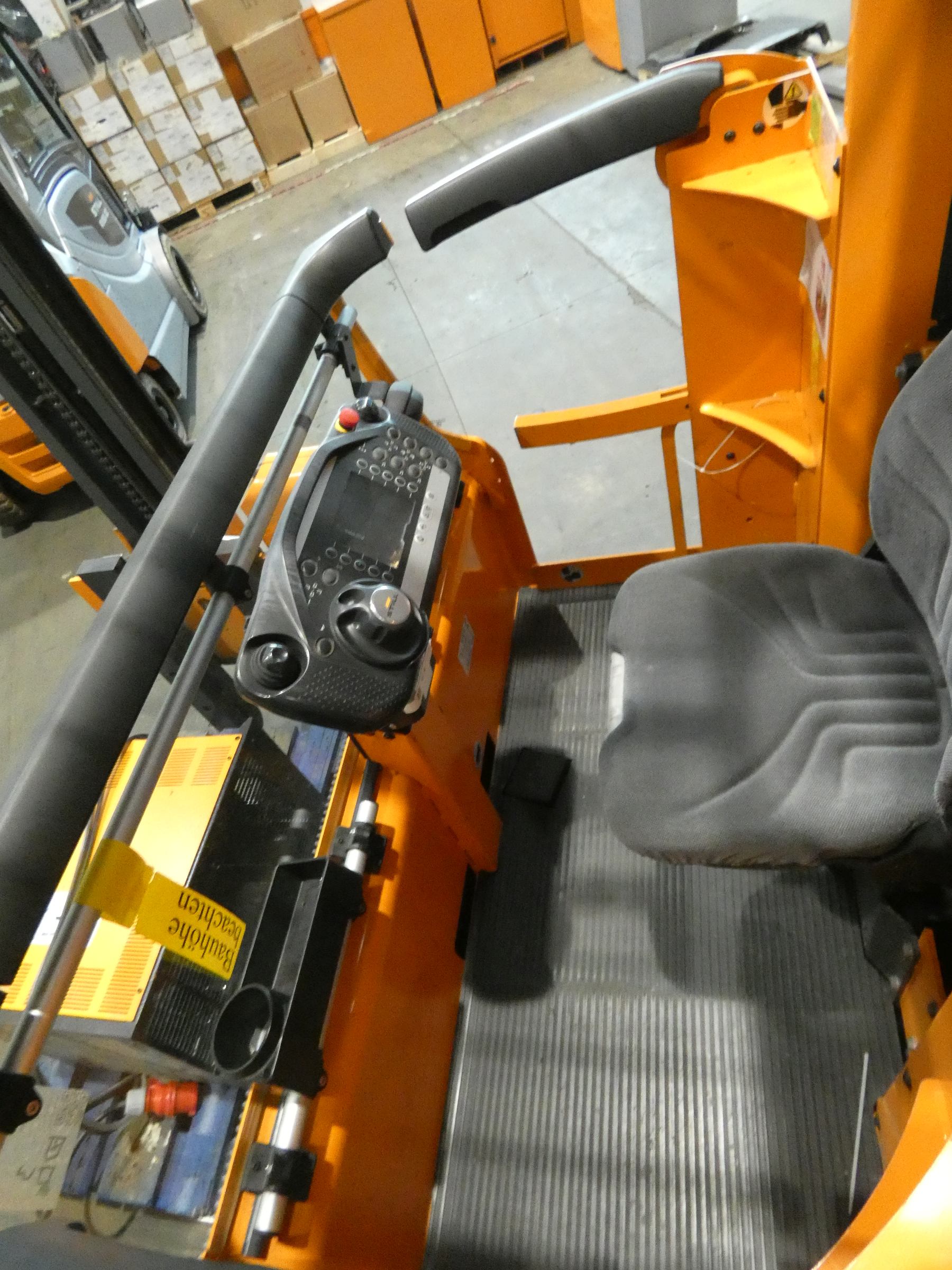 Still MX-X Hochhubkommissionierer www.blackforxx.com