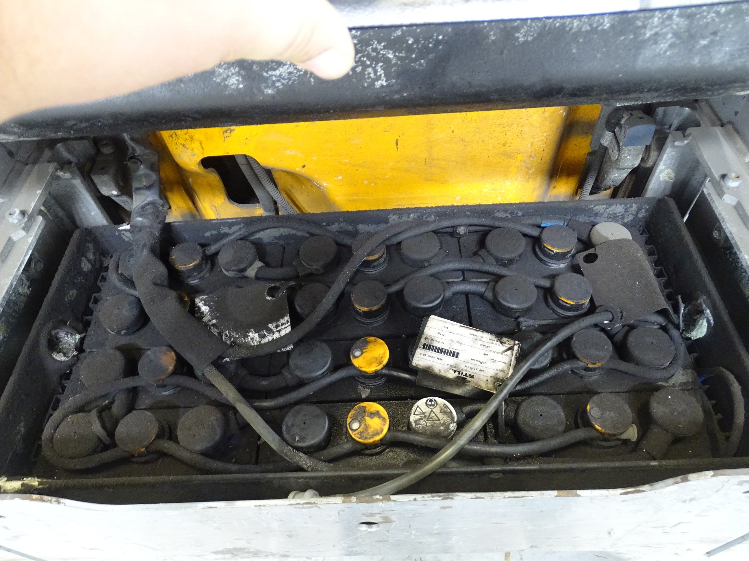 Still SXH20 Transpallet elettrico www.blackforxx.com