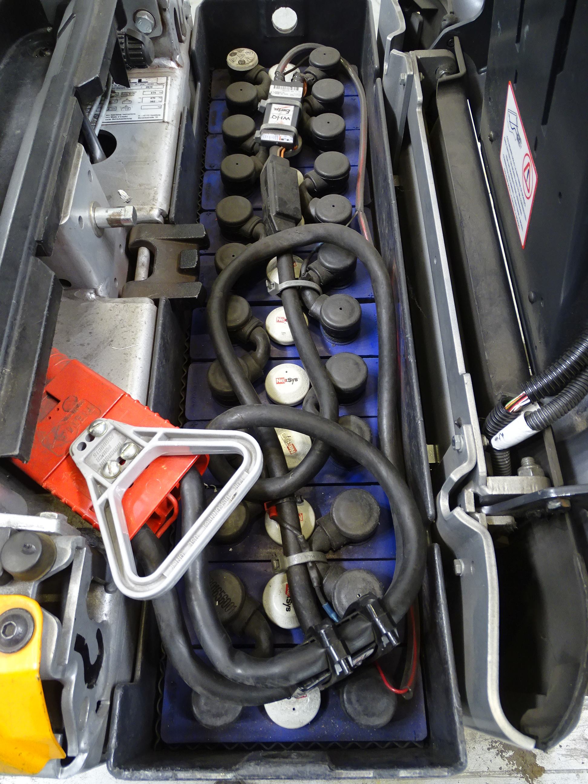 Still LTX50 Tow Tractor www.blackforxx.com