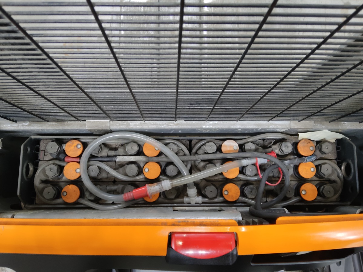 Still EXV10 Hochhubwagen www.blackforxx.com