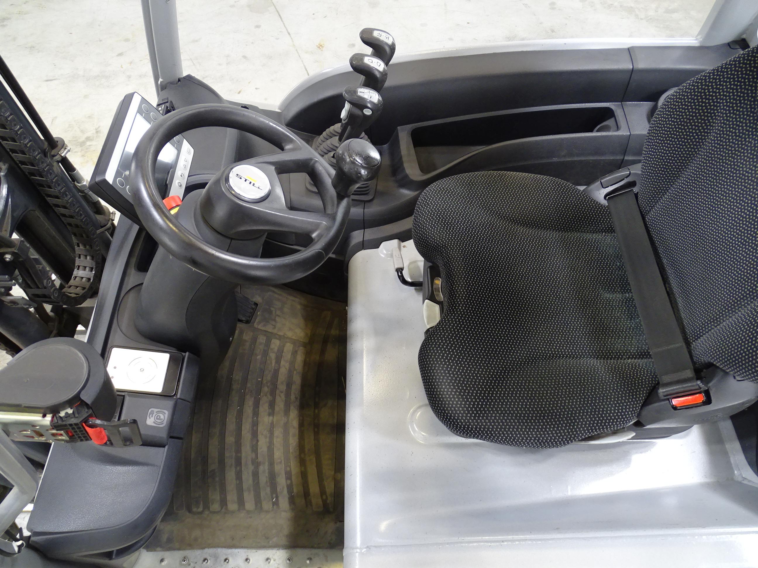 Still RX20-14C Elektro 3 Rad-Stapler www.blackforxx.com