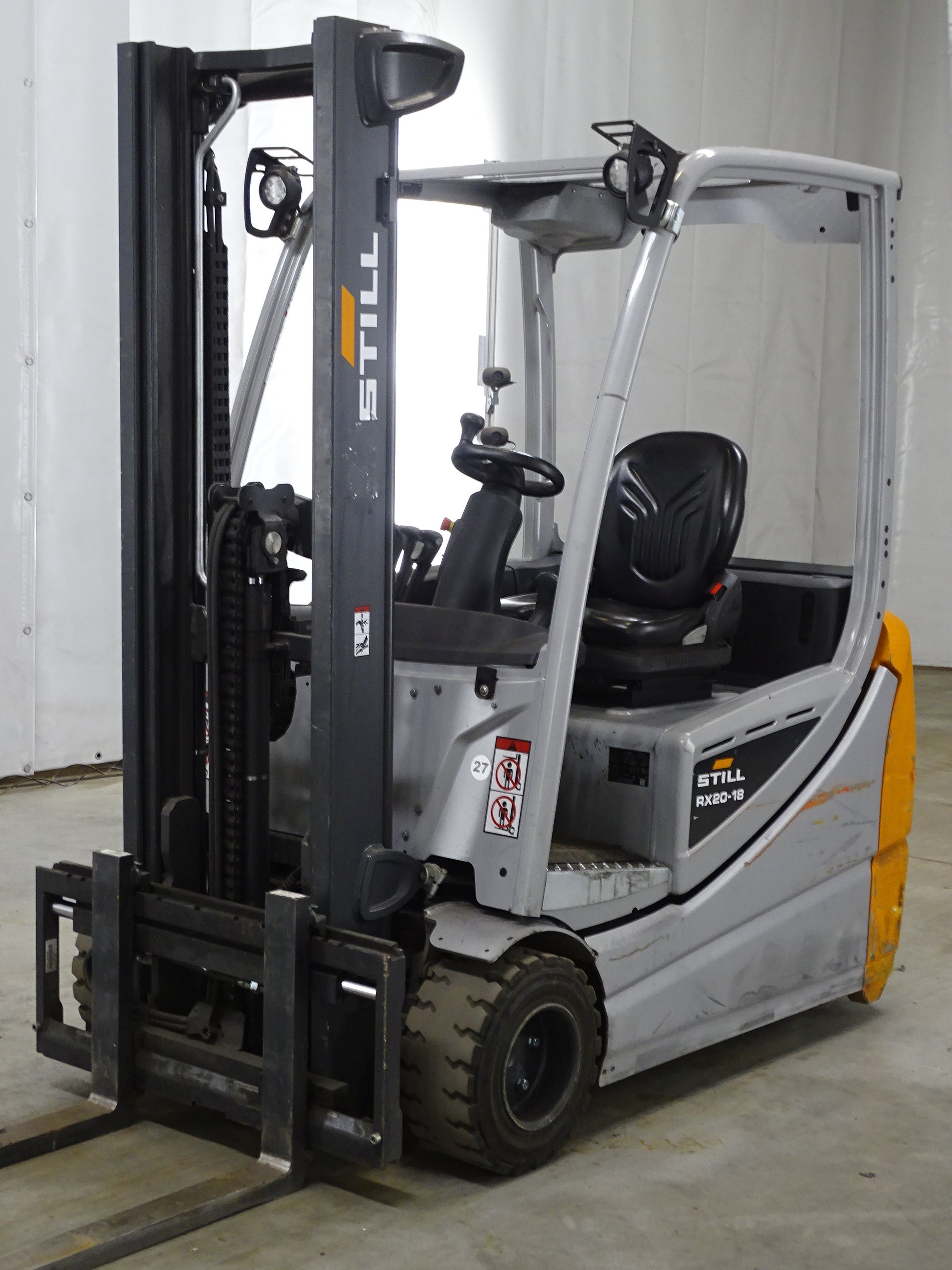 Still RX20-18L Elektro 3 Rad-Stapler www.blackforxx.com