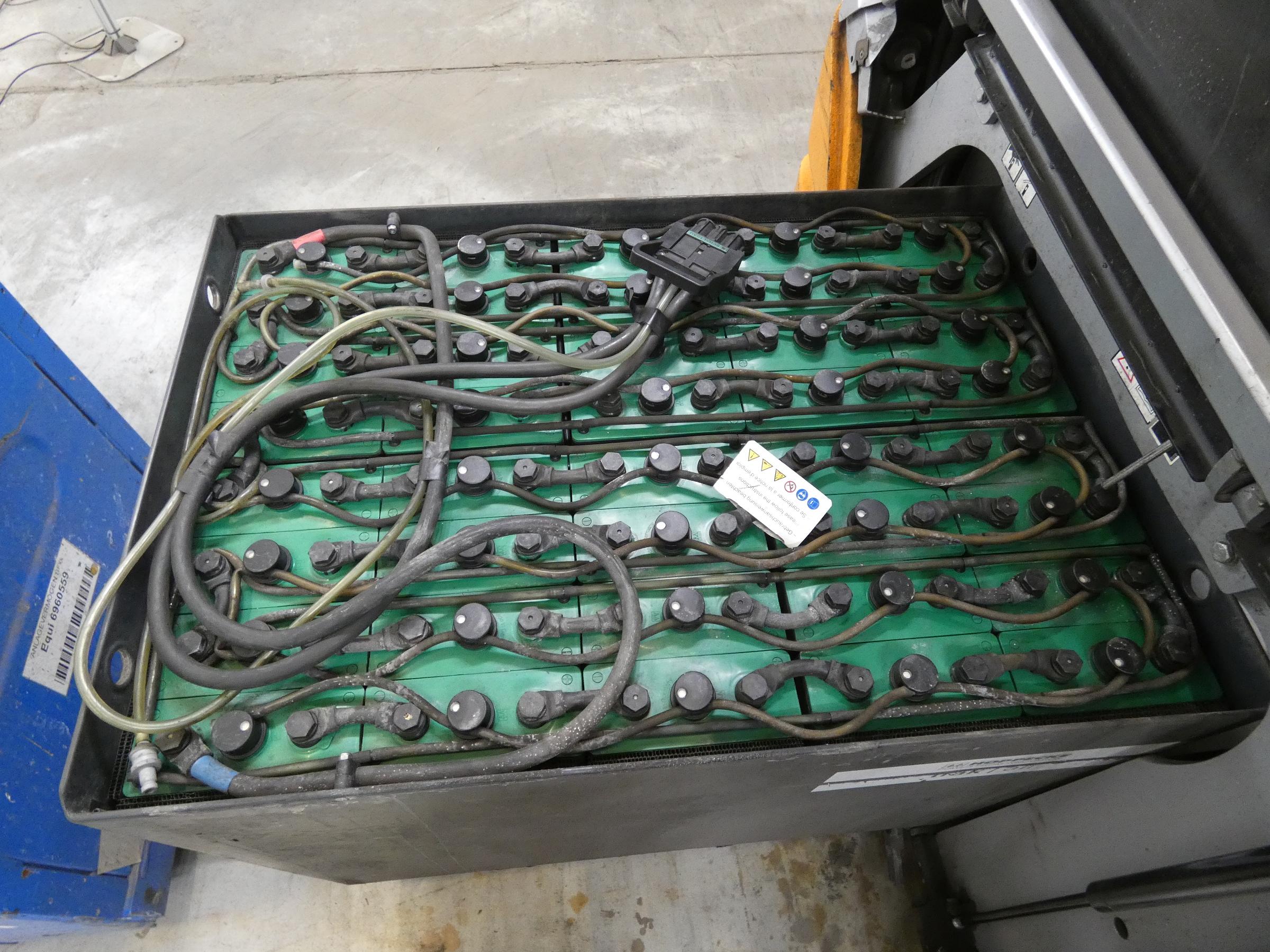 Still RX60-30 Elektro 4 Rad-Stapler www.blackforxx.com