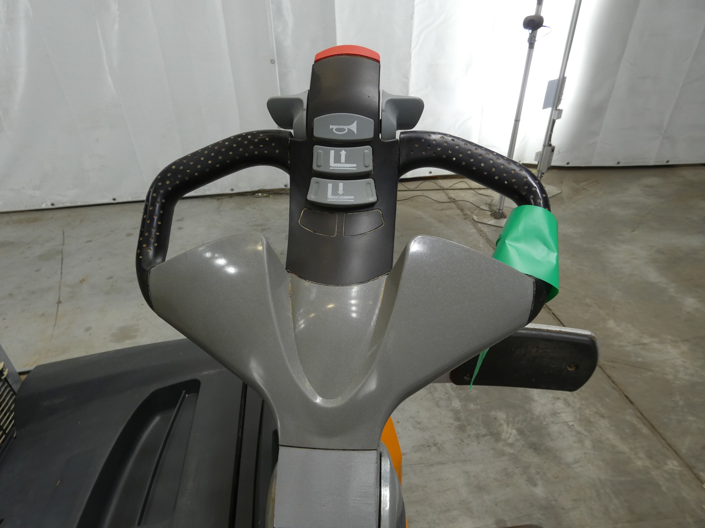 Still EXV-SF16/LIION Apilador el�ctrico www.blackforxx.com