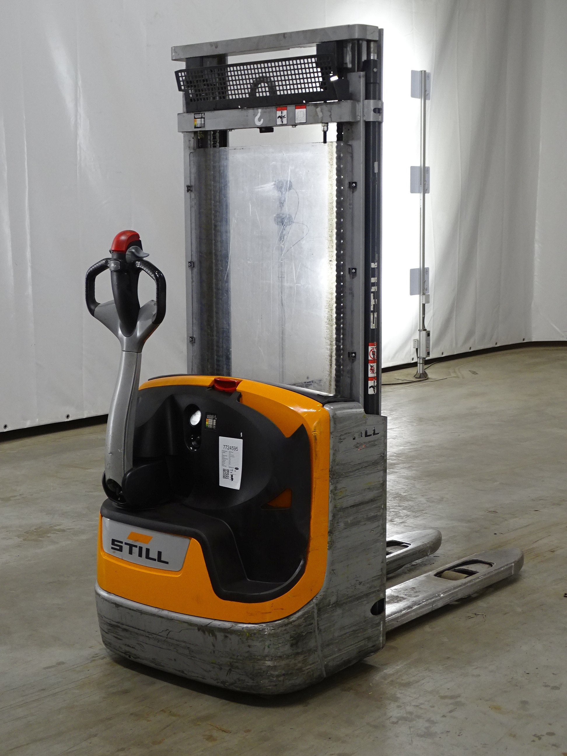 Still EXV12 Porta-paletes de alta eleva��o www.blackforxx.com