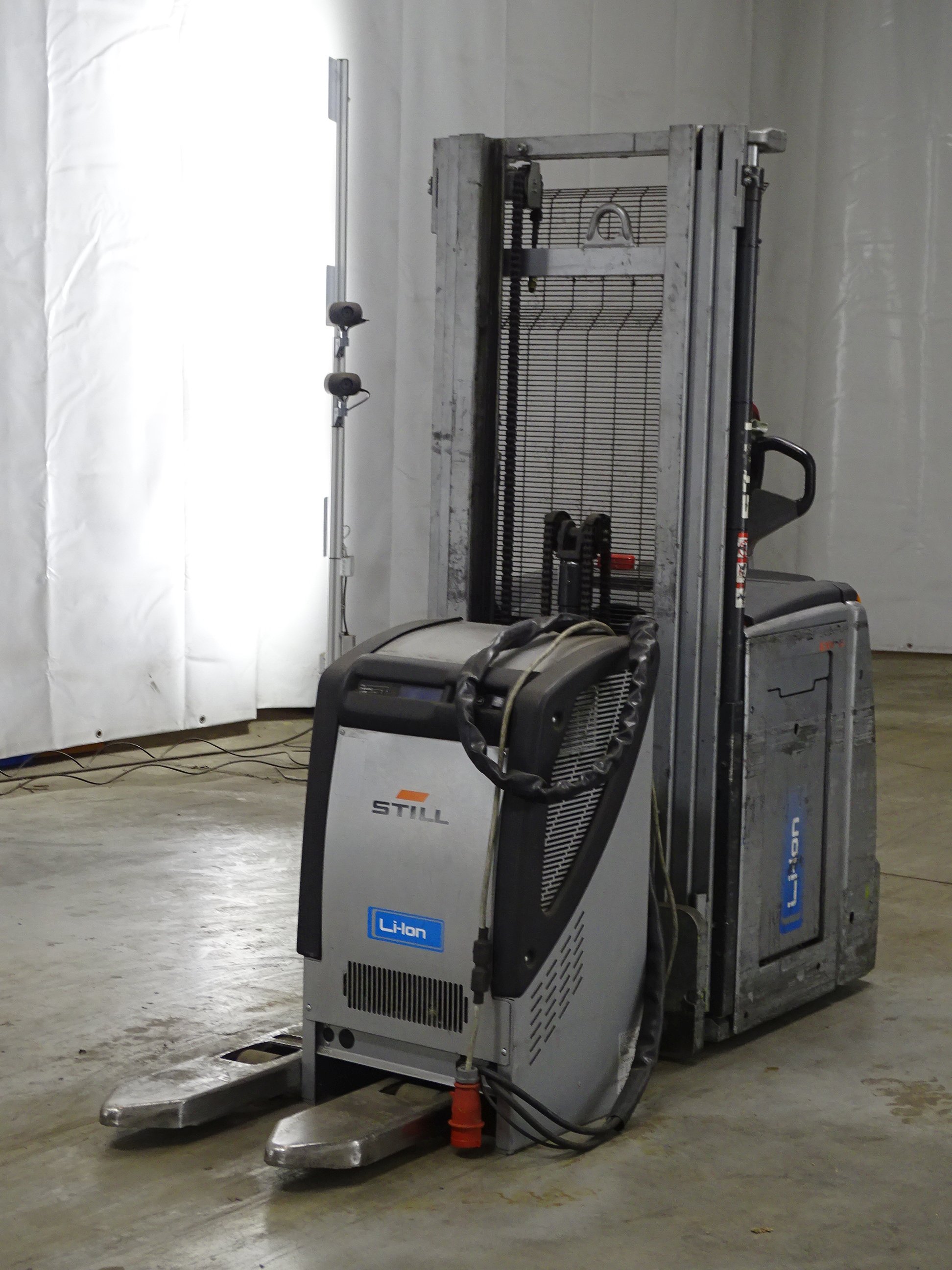 Still EXV16/LIION Hochhubwagen www.blackforxx.com