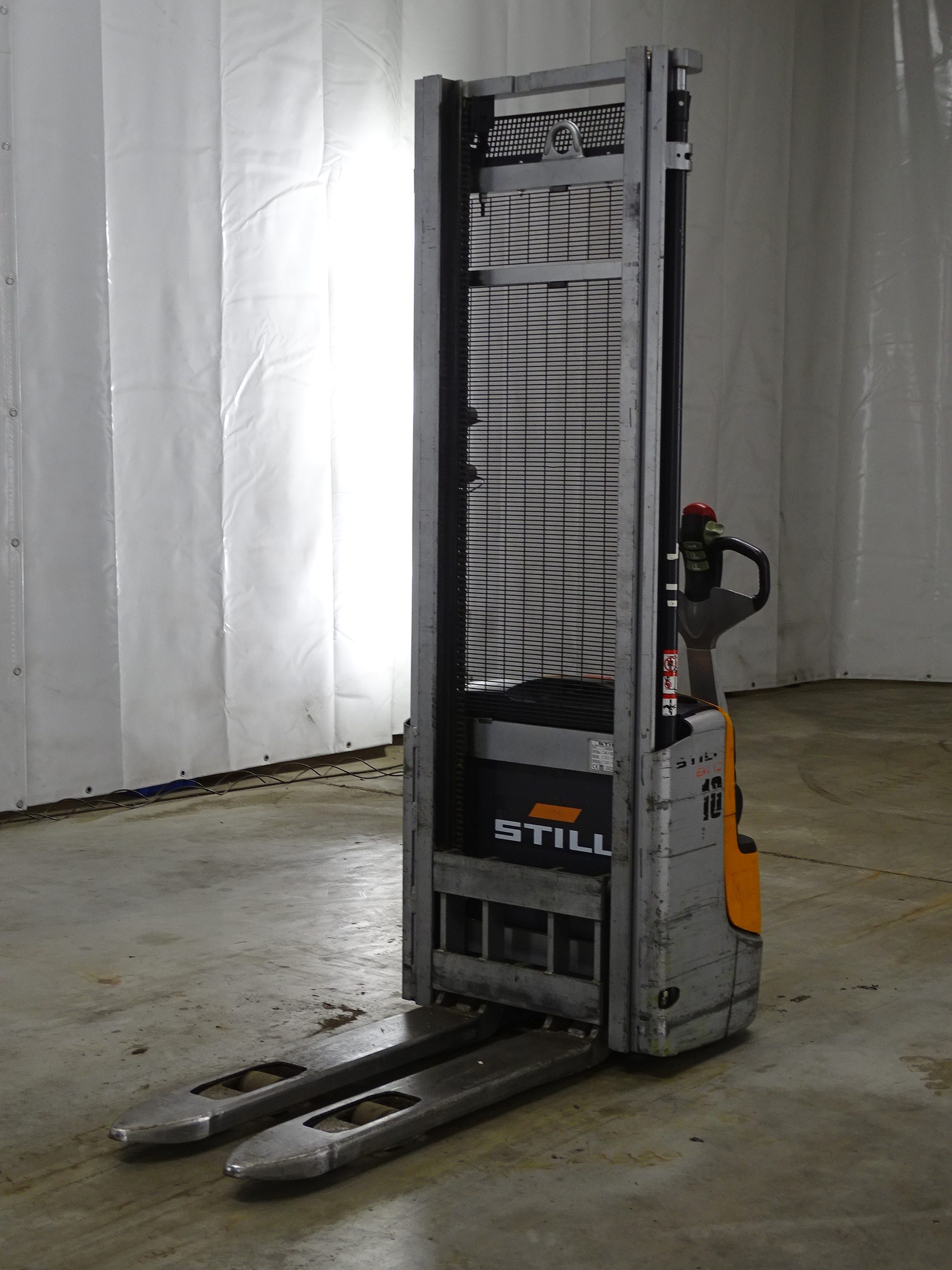 Still EXV12 Stoccatore www.blackforxx.com