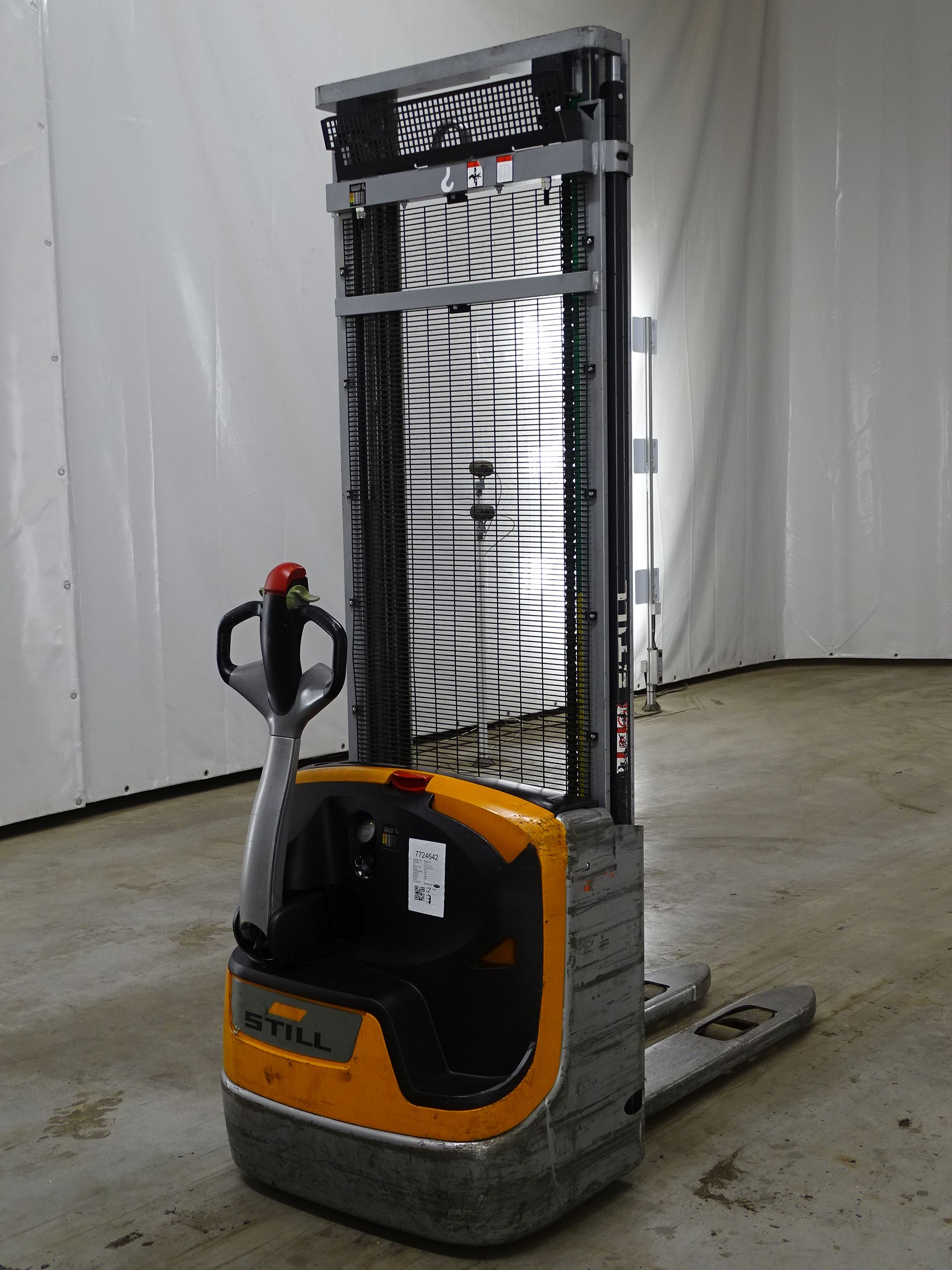 Still EXV12 Stoccatore www.blackforxx.com