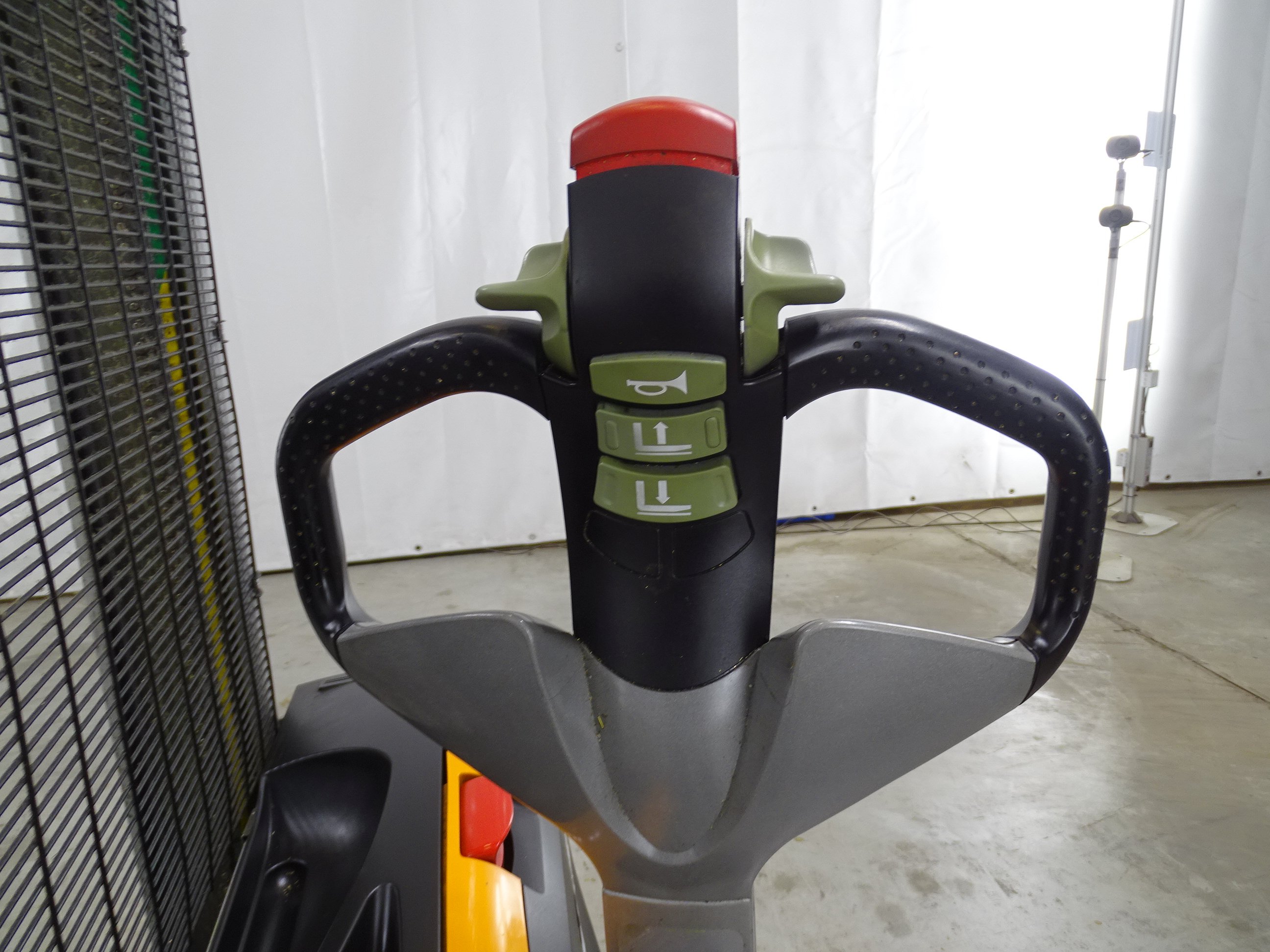 Still EXV12 Stoccatore www.blackforxx.com