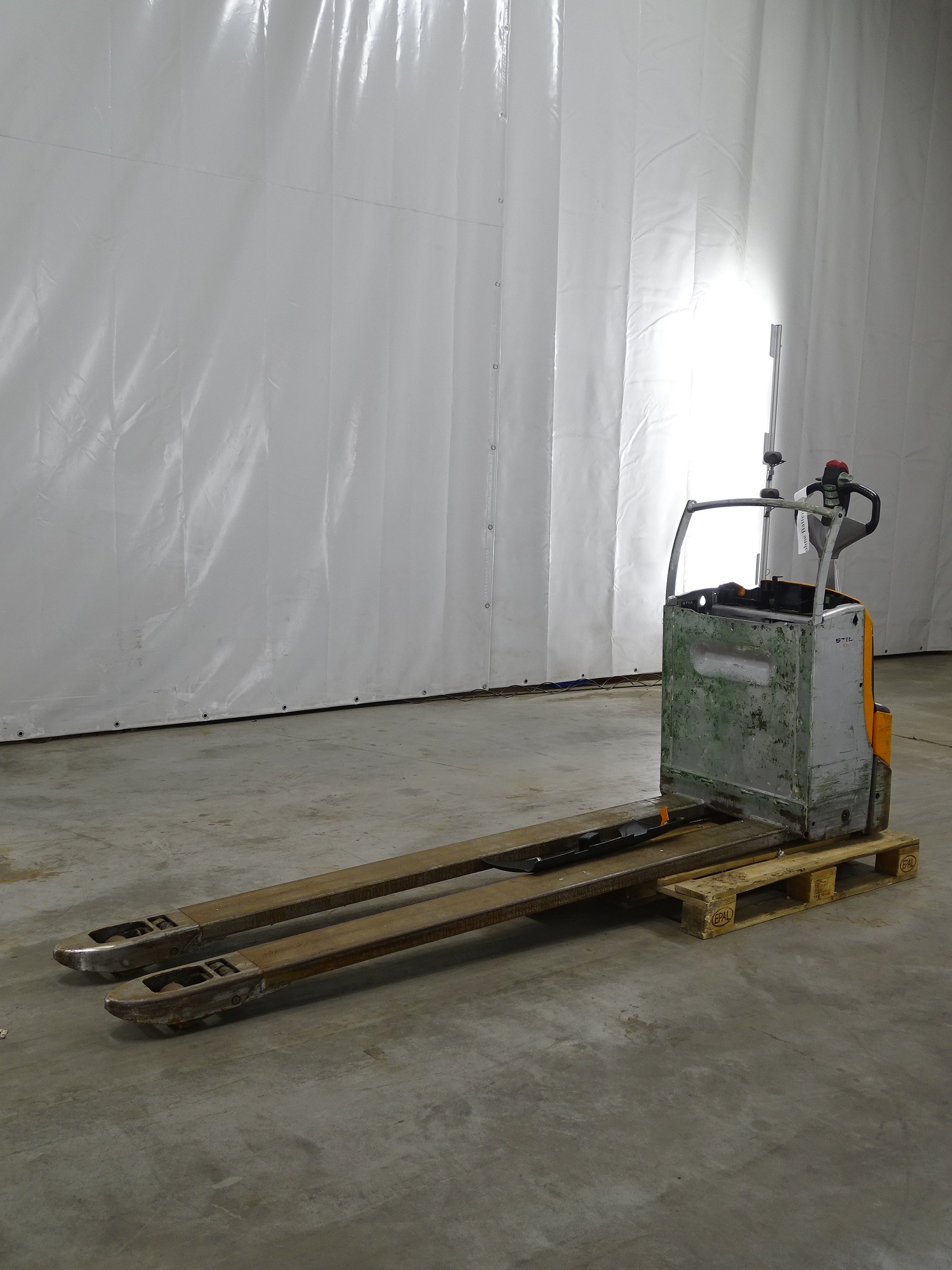 Still EXU20/2400MM Electric Pallet Truck www.blackforxx.com