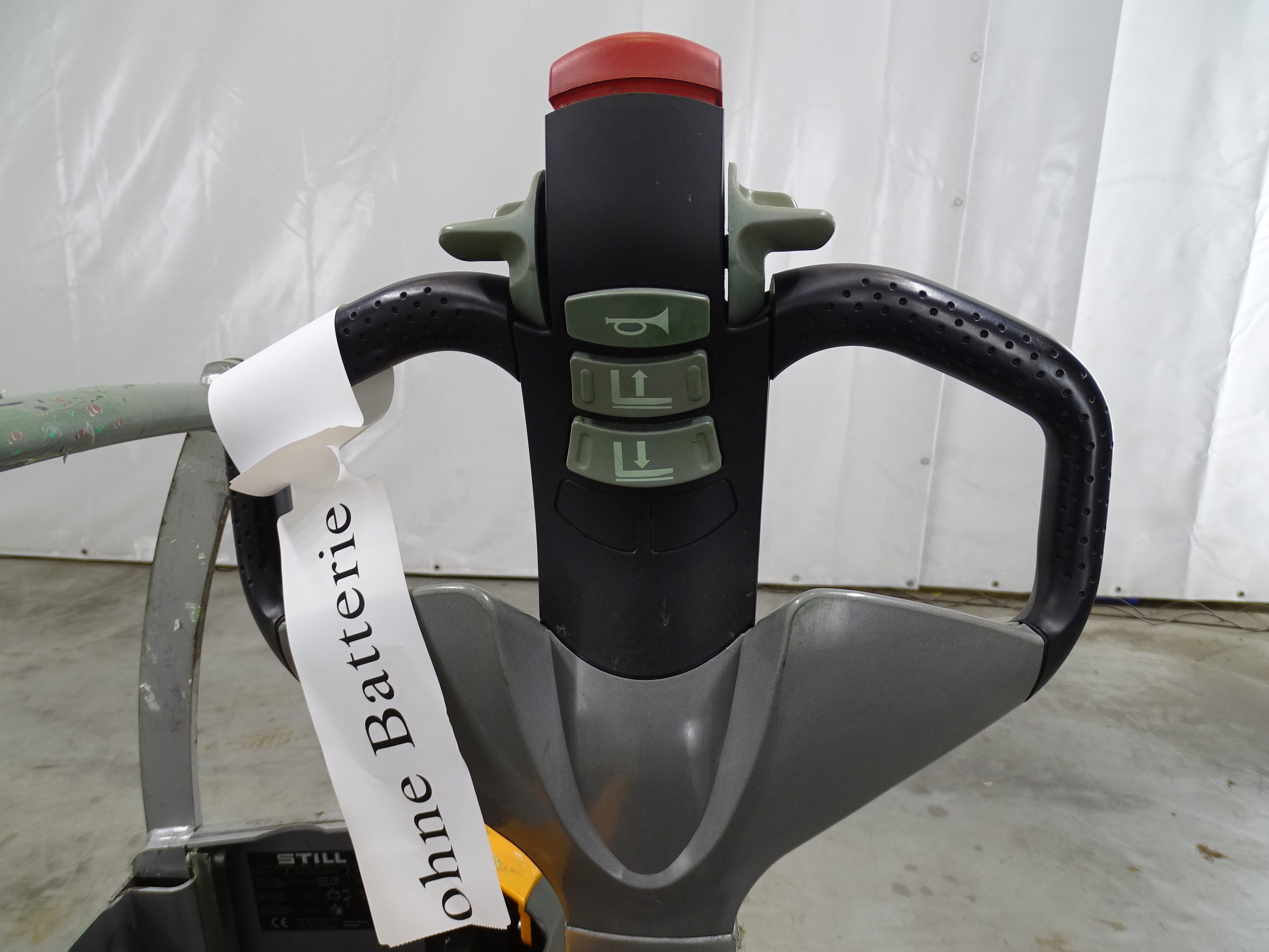 Still EXU20/2400MM Electric Pallet Truck www.blackforxx.com