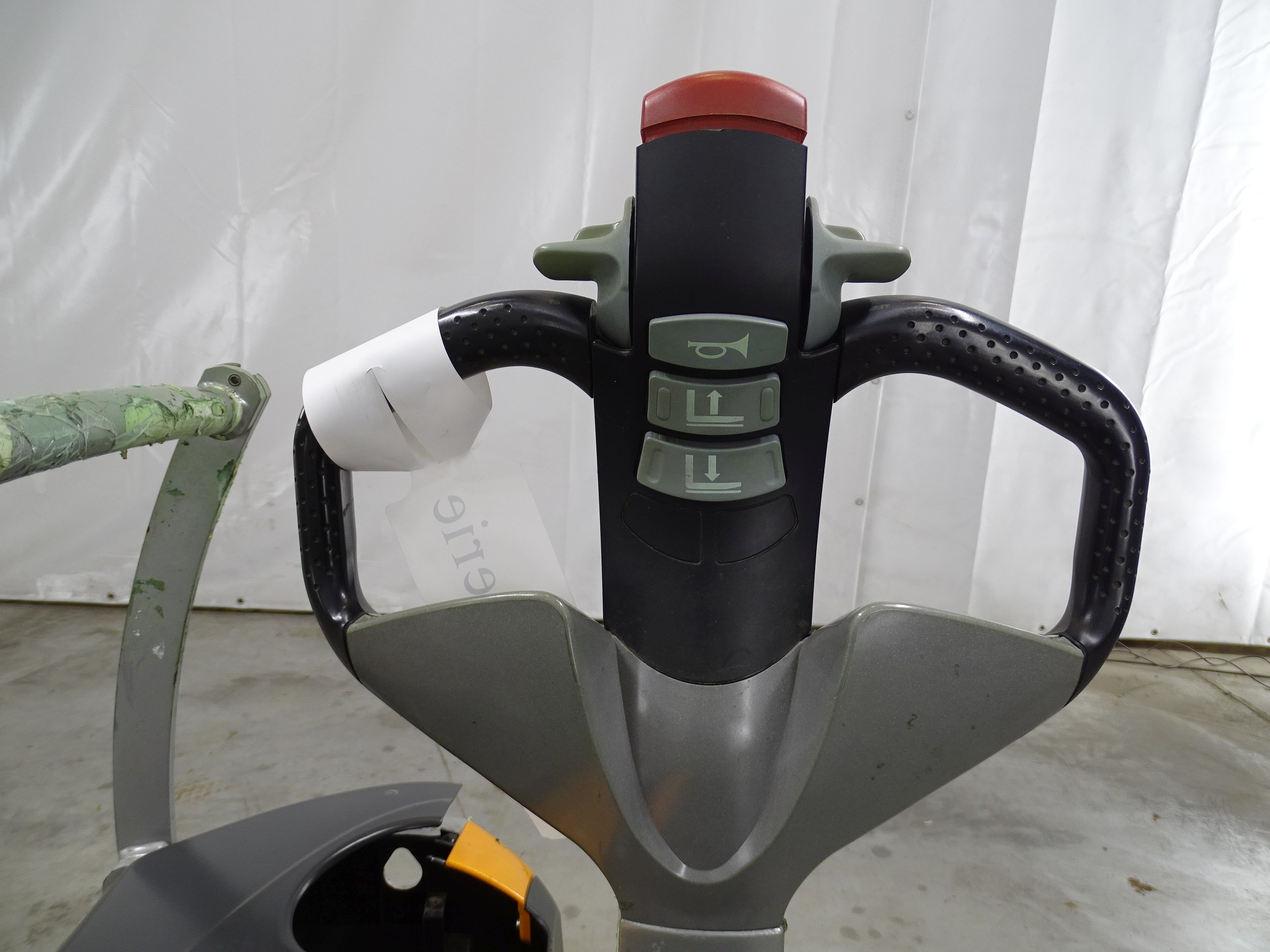 Still EXU20/2400MM Electric Pallet Truck www.blackforxx.com