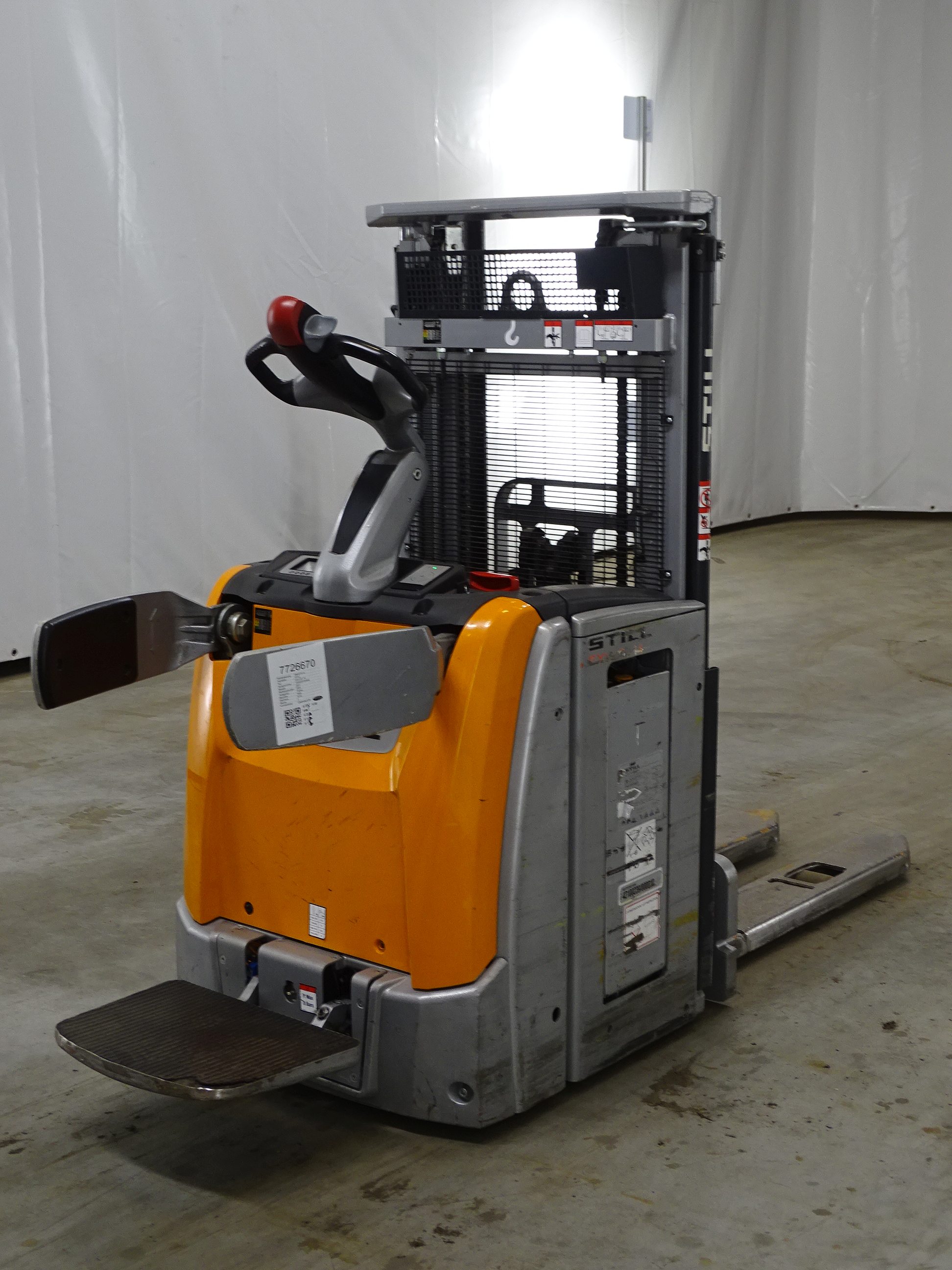 Still EXV-SF14 Apilador el�ctrico www.blackforxx.com