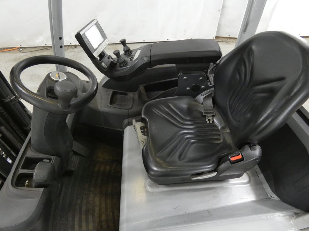 STILL RX20-14C Elektro 3 Rad-Stapler www.blackforxx.com