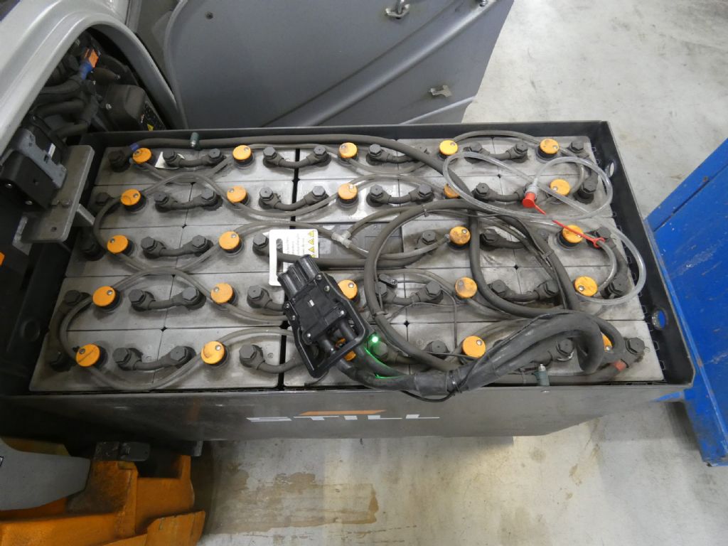 STILL RX20-14C Elektro 3 Rad-Stapler www.blackforxx.com