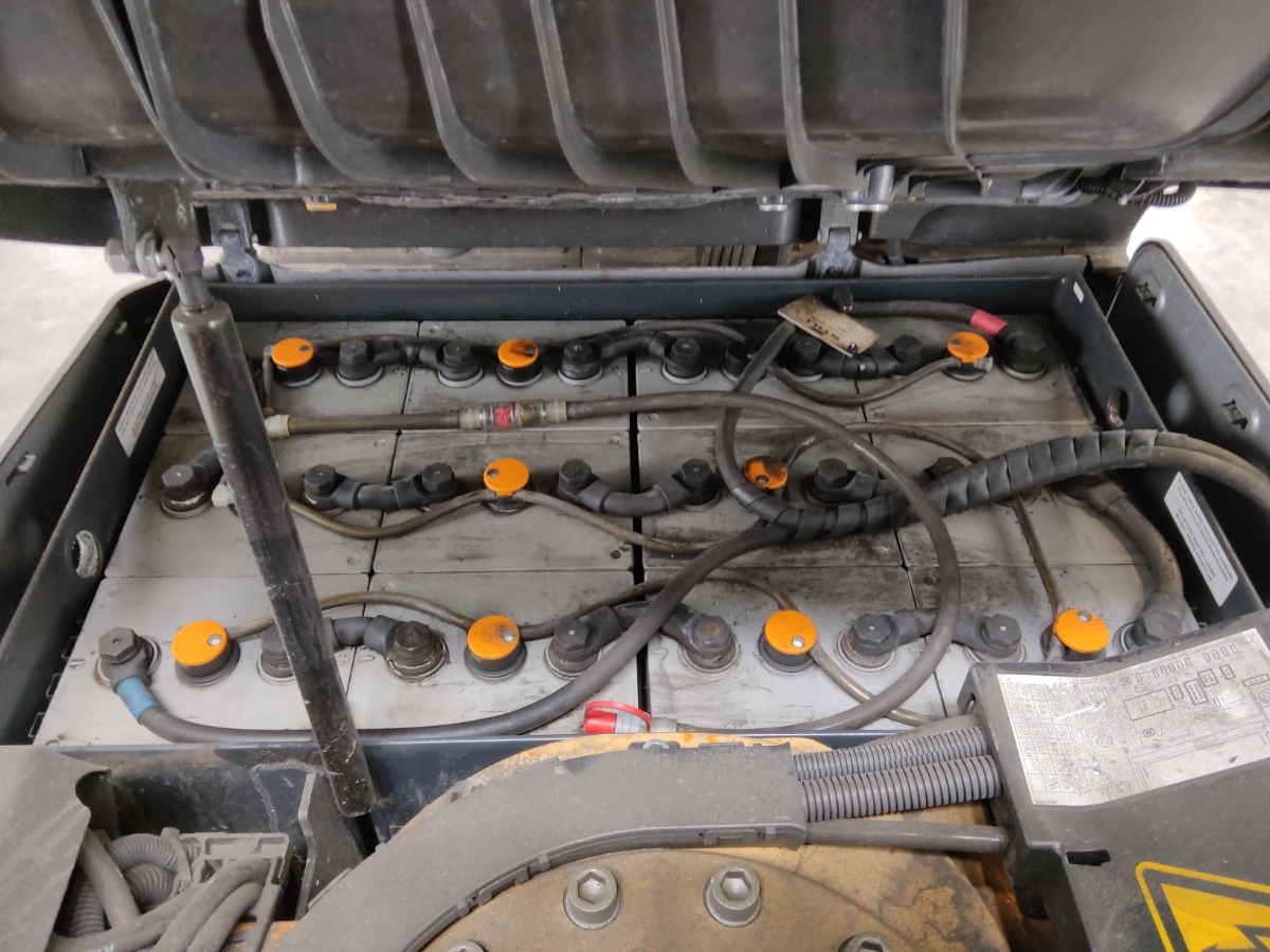 STILL RX50-15 Elektro 3 Rad-Stapler www.blackforxx.com