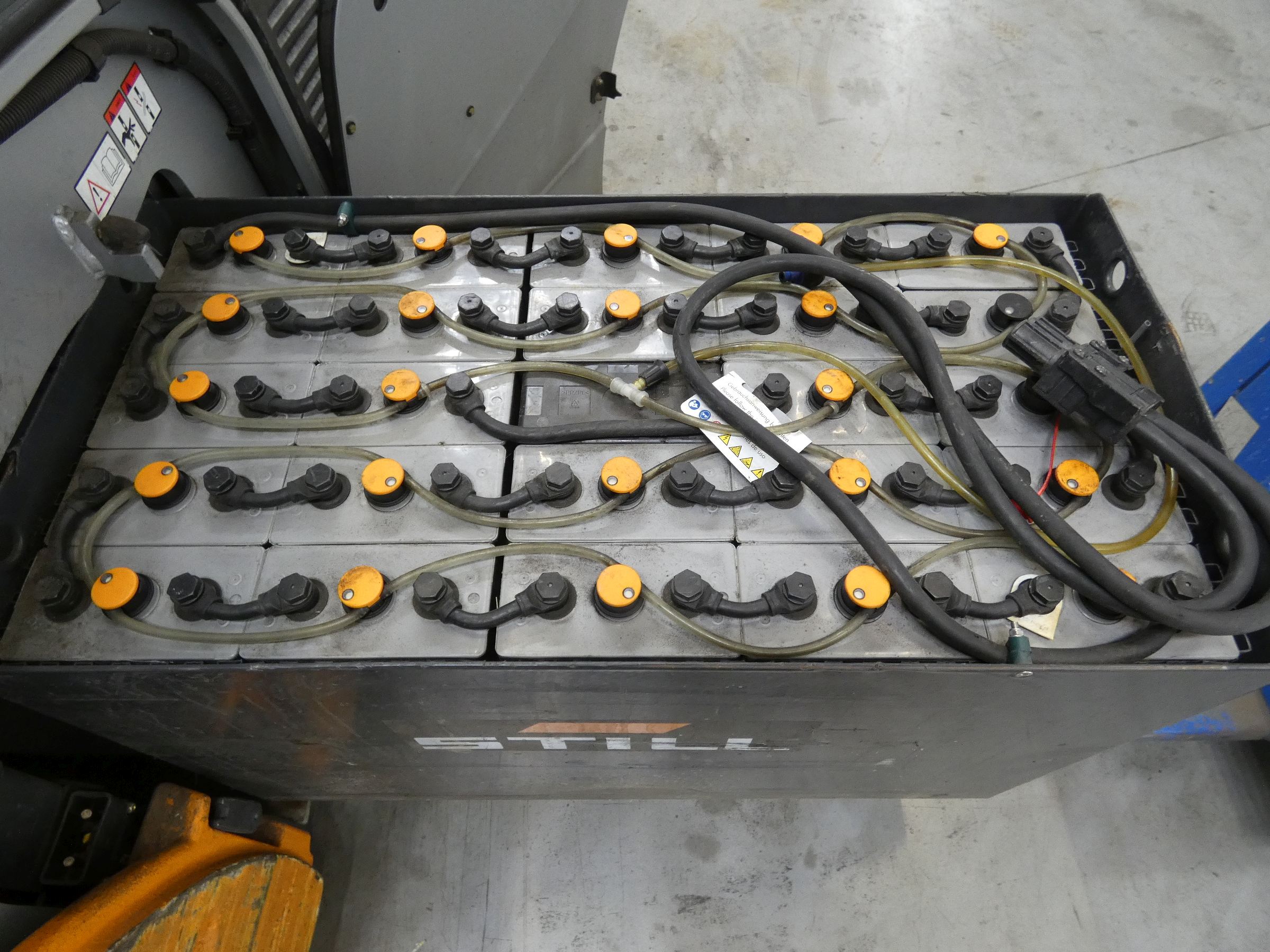 Still RX20-15 Elektro 3 Rad-Stapler www.blackforxx.com