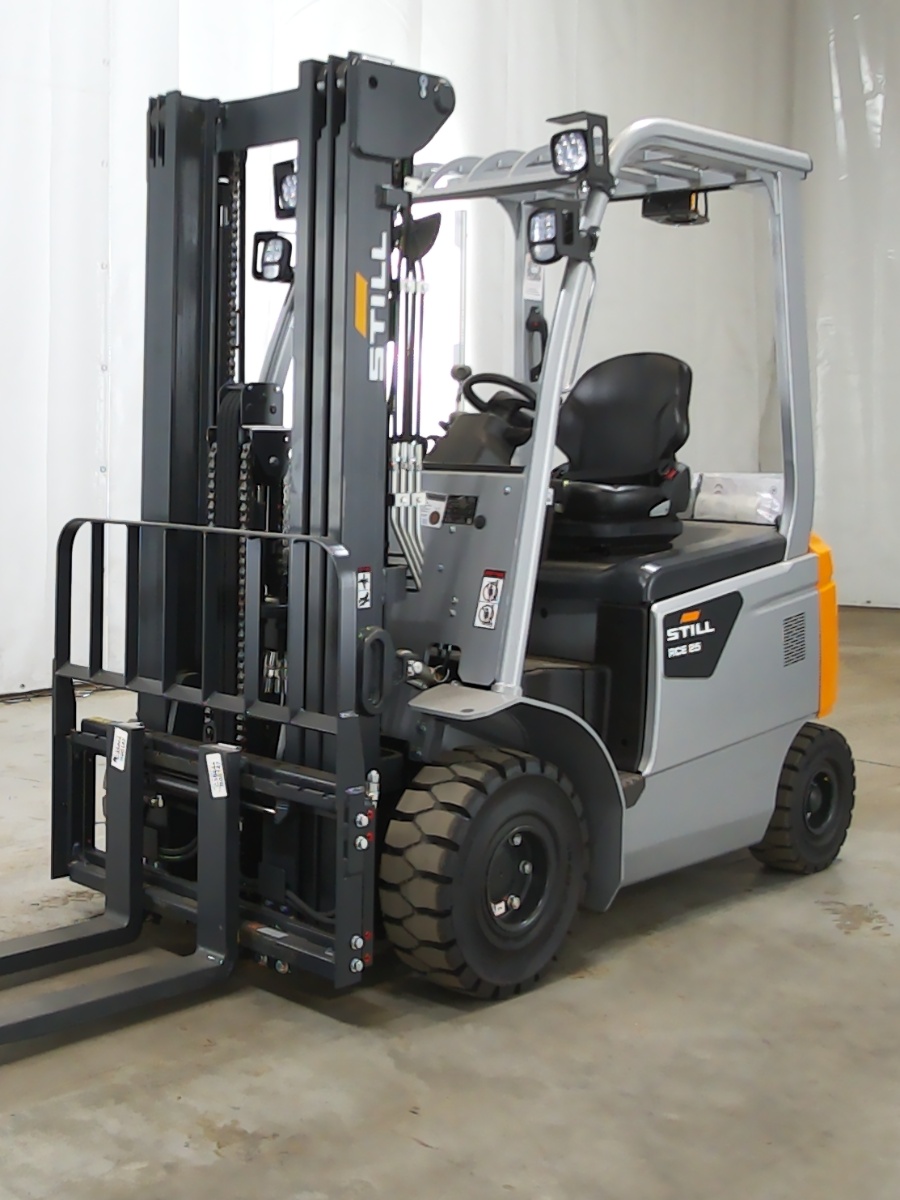 STILL RCE25 Elektro 3 Rad-Stapler www.blackforxx.com