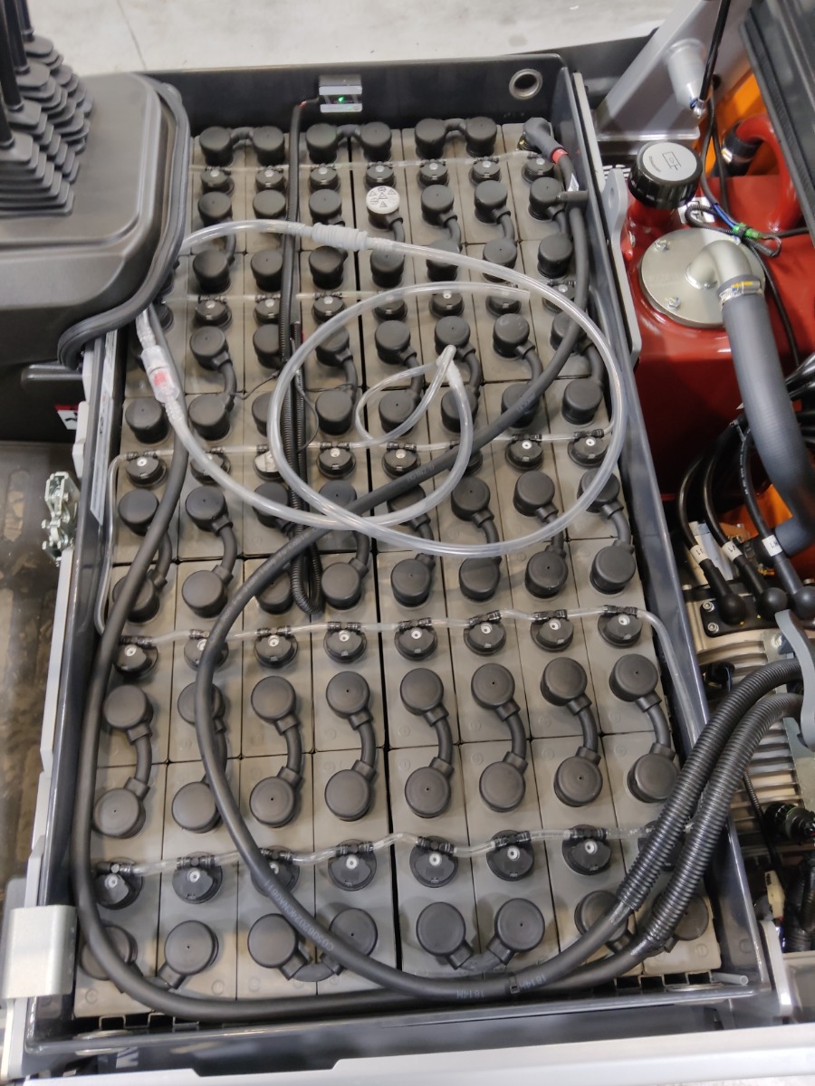 STILL RCE25 Elektro 3 Rad-Stapler www.blackforxx.com