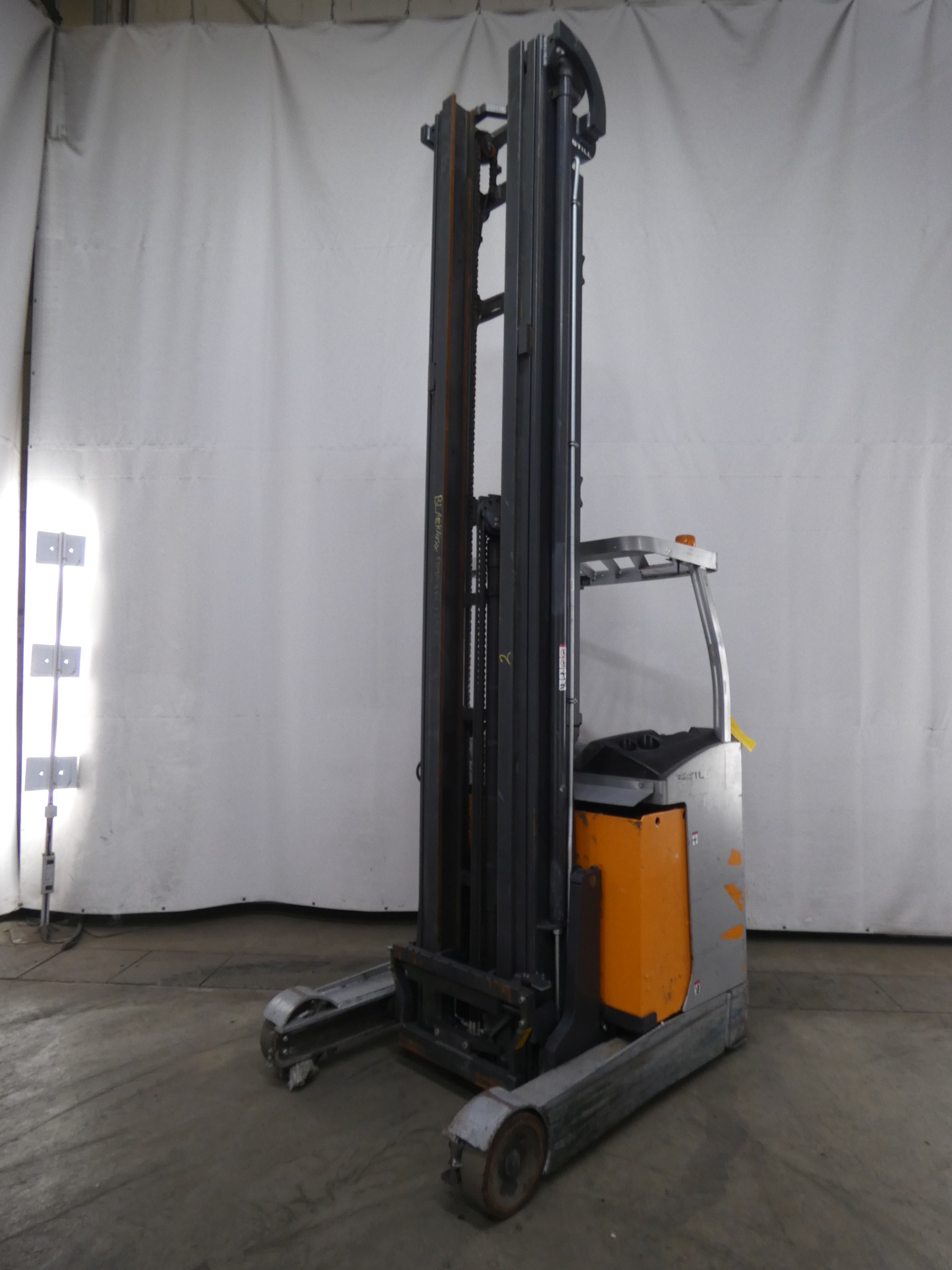 Still FM-X17 Schubmaststapler www.blackforxx.com