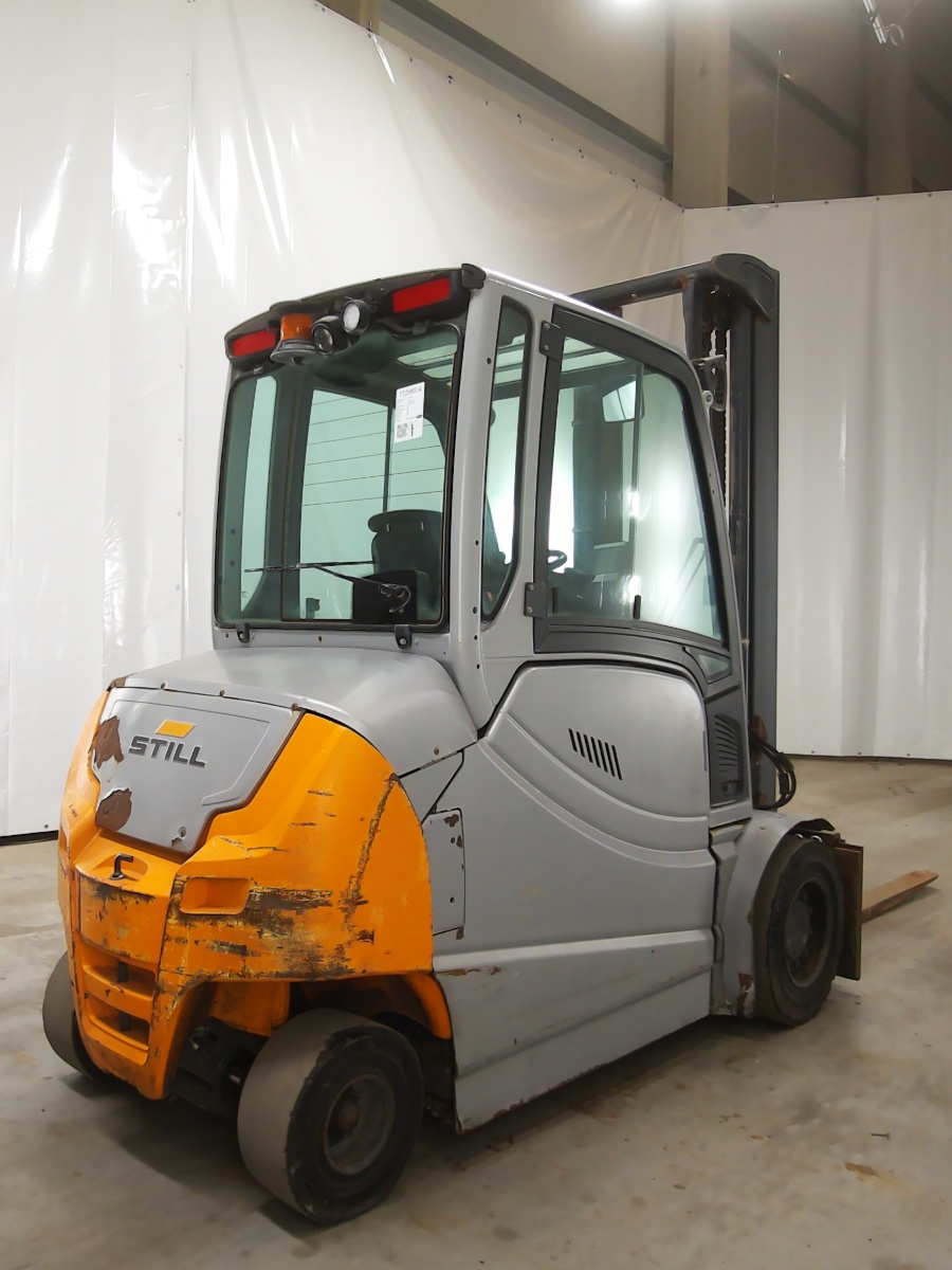 Still RX60-50 Elektro 4 Rad-Stapler www.blackforxx.com