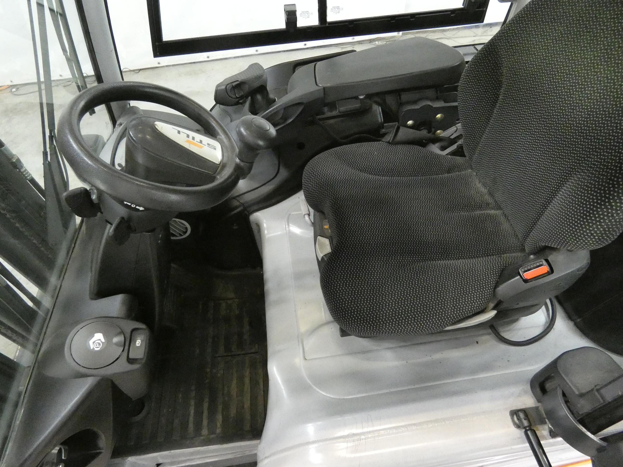 Still RX20-18 Elektro 4 Rad-Stapler www.blackforxx.com