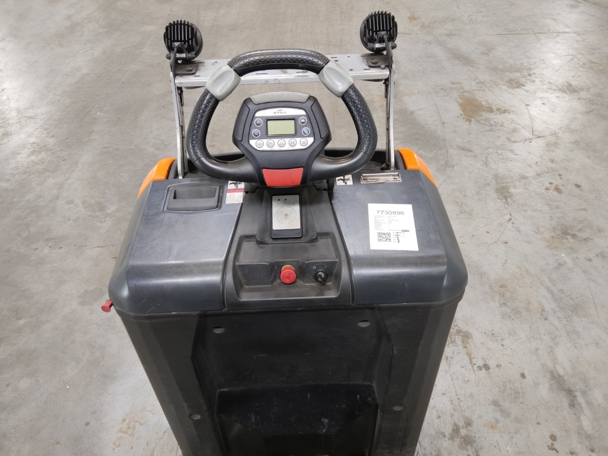 Still LTX50 Tow Tractor www.blackforxx.com